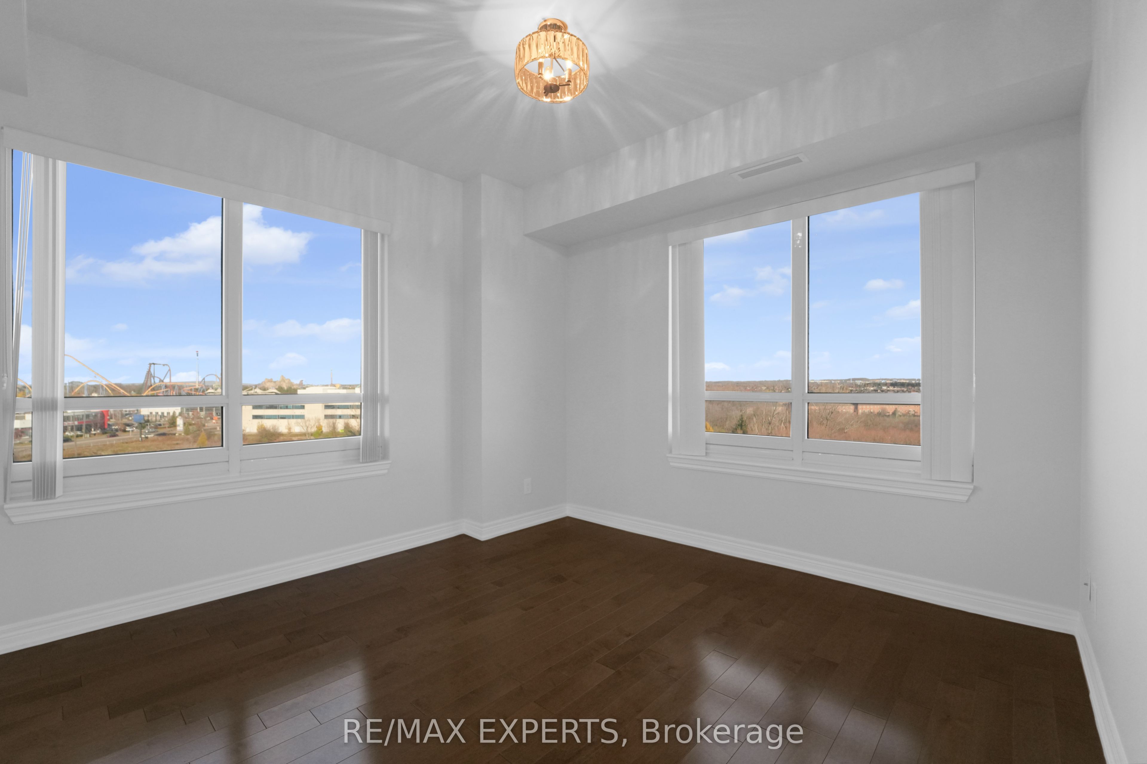 9255 Jane Street, #805