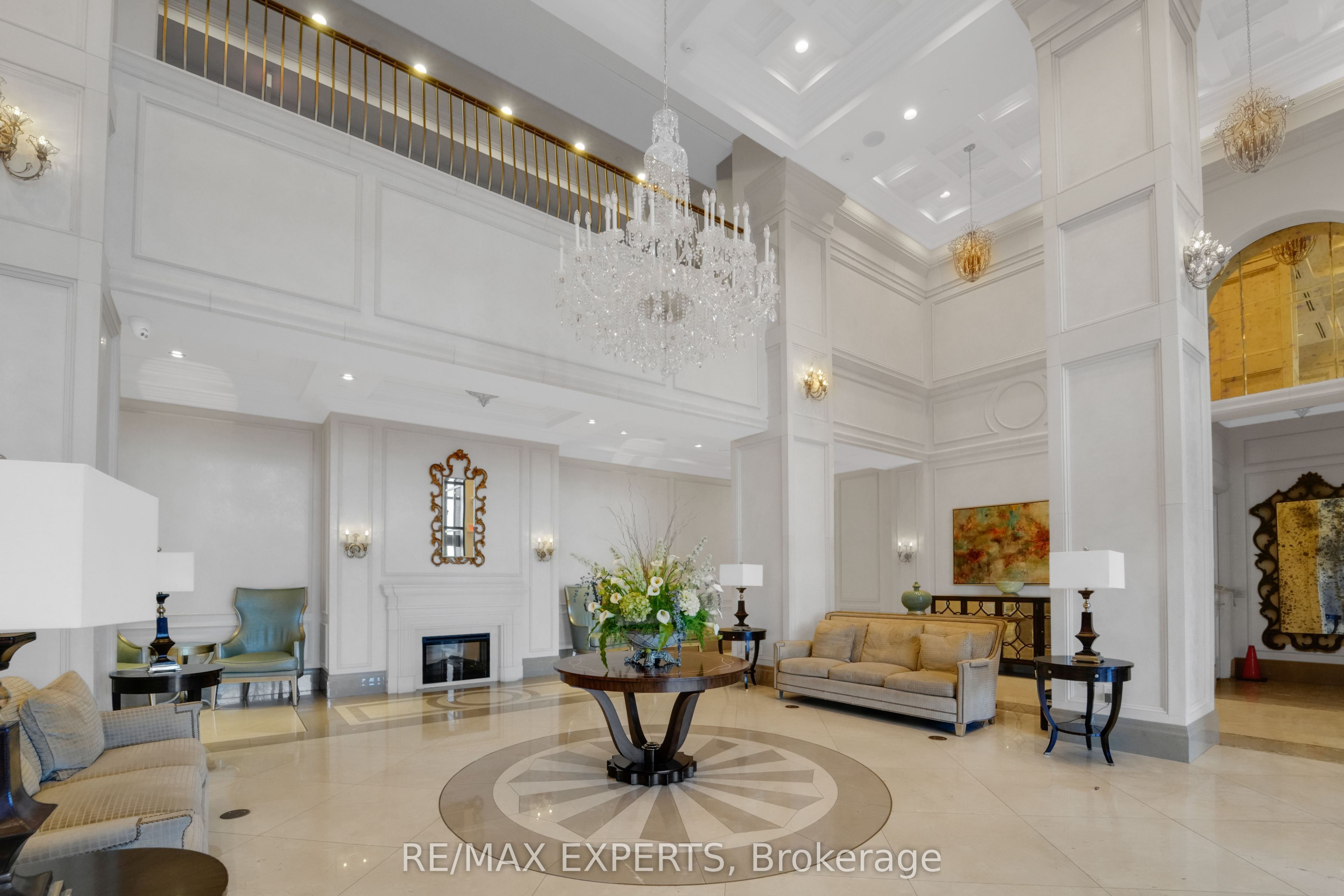 9255 Jane Street, #805