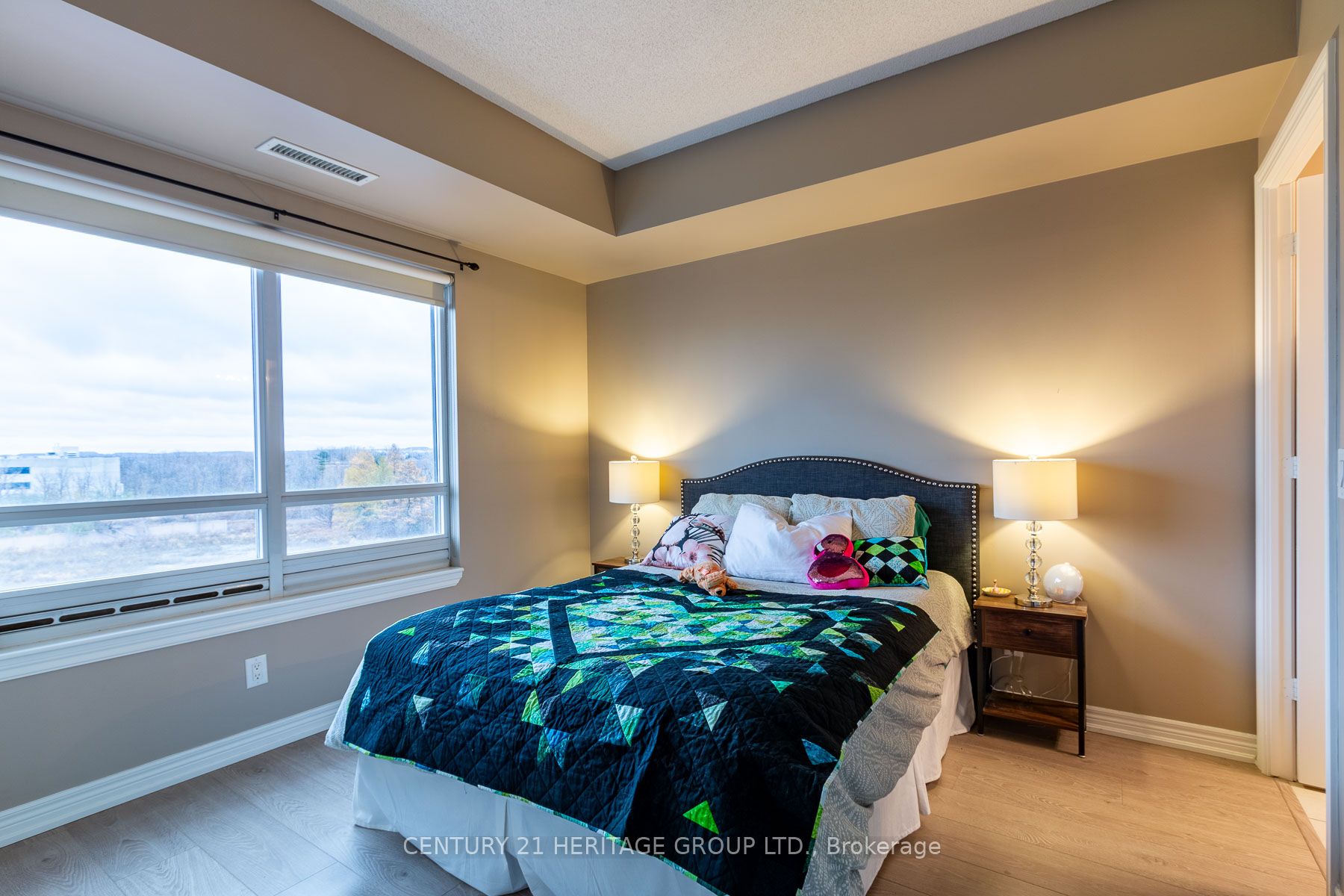 9245 Jane Street, #615