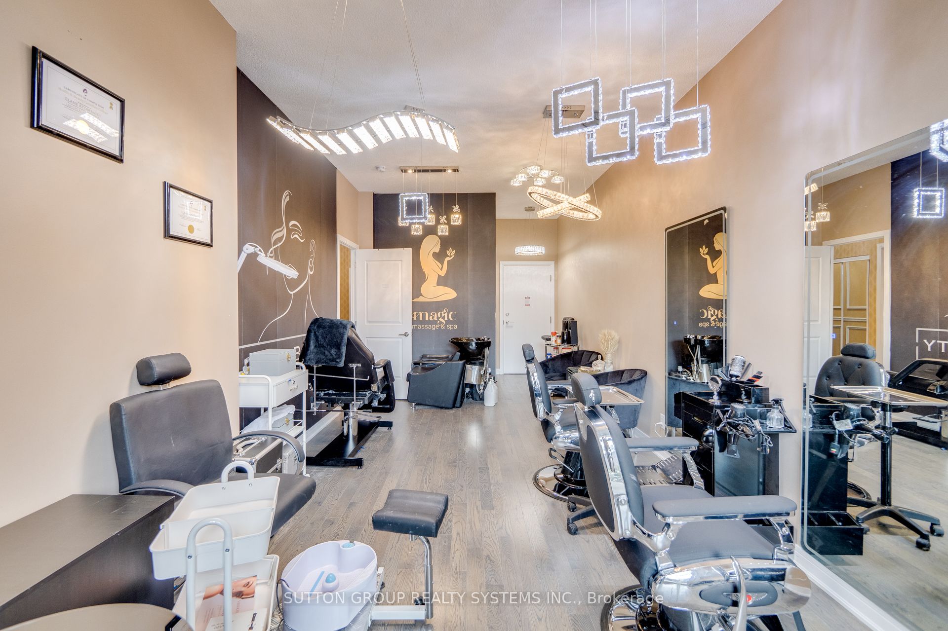 9191 Yonge Street, #Sw-105
