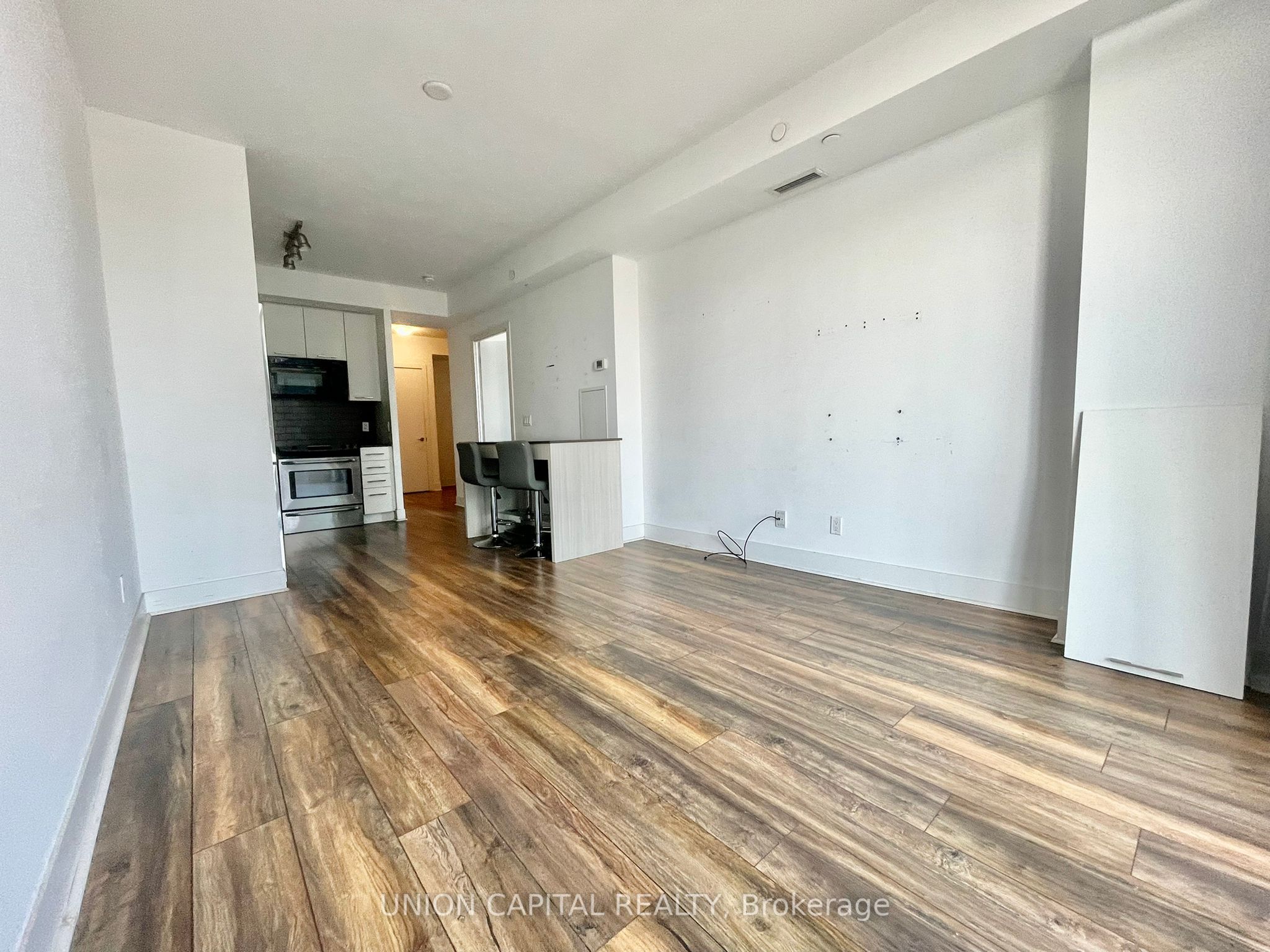 9471 YONGE Street #1201