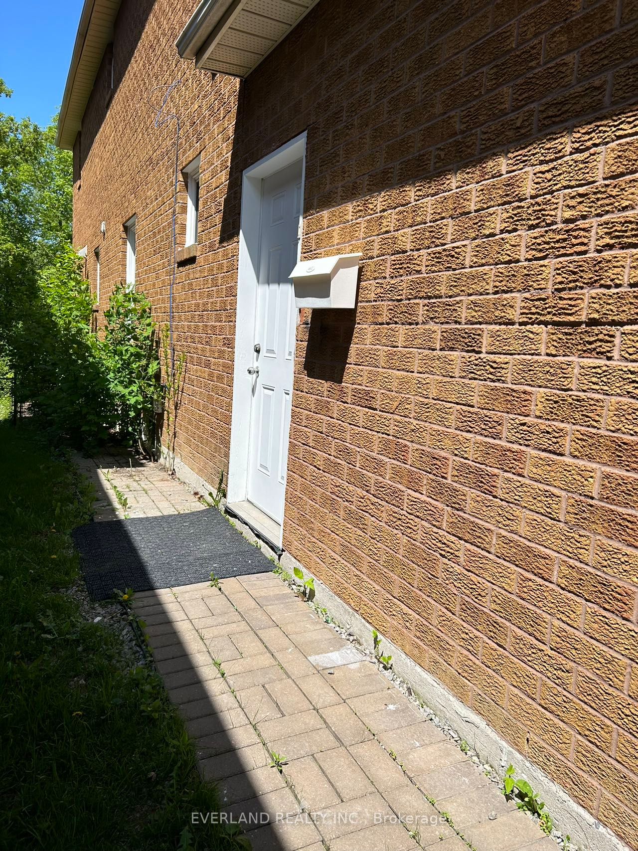 96 Bernard Avenue