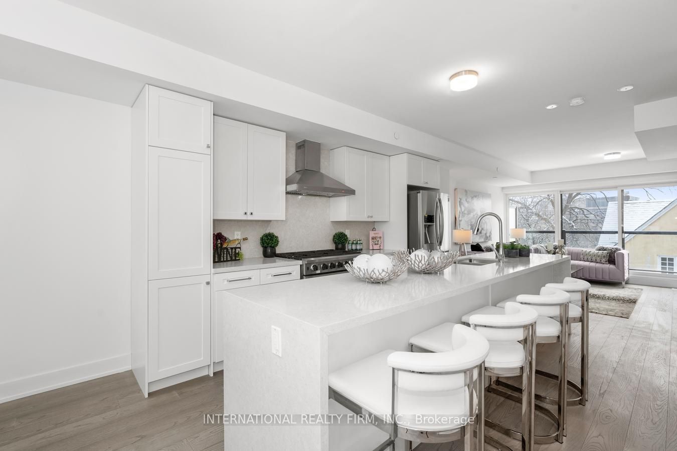 1 Hartman Avenue, #5