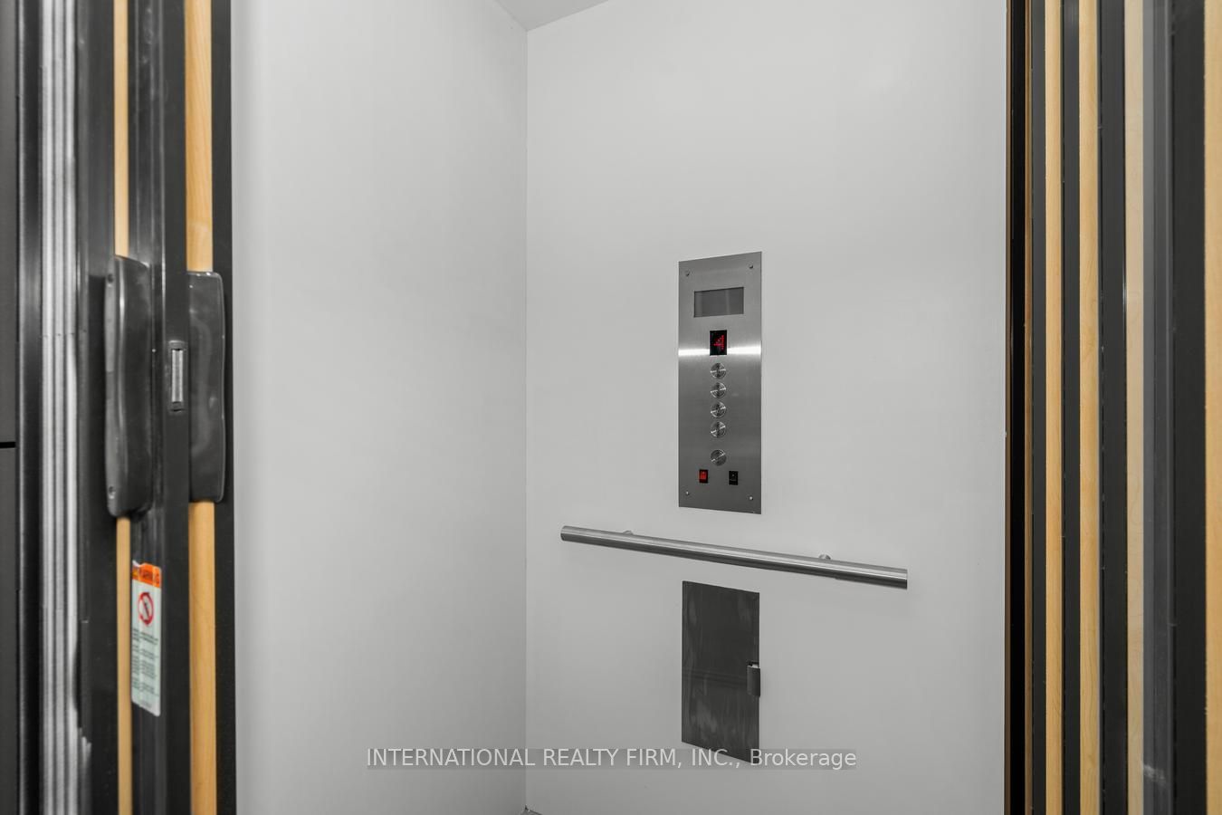 1 Hartman Avenue, #5