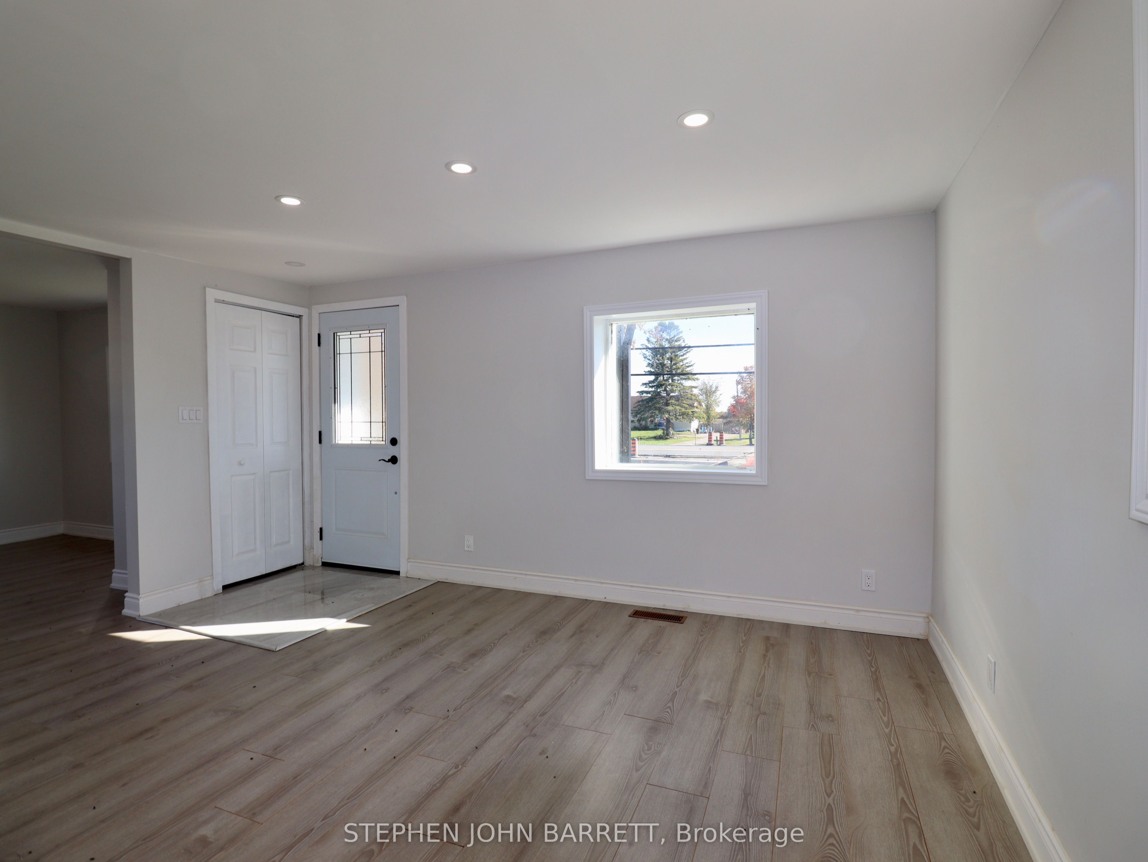 6 Sunkist Road