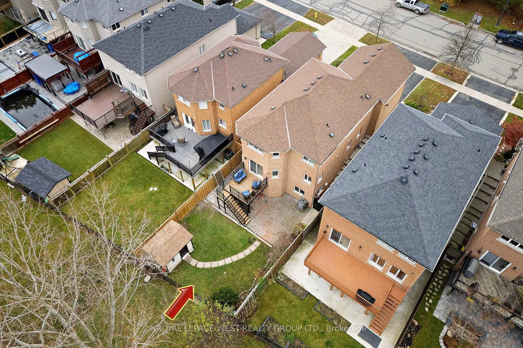 370 Royalpark Way
