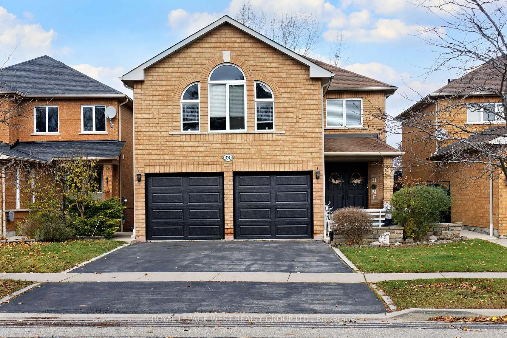 370 Royalpark Way
