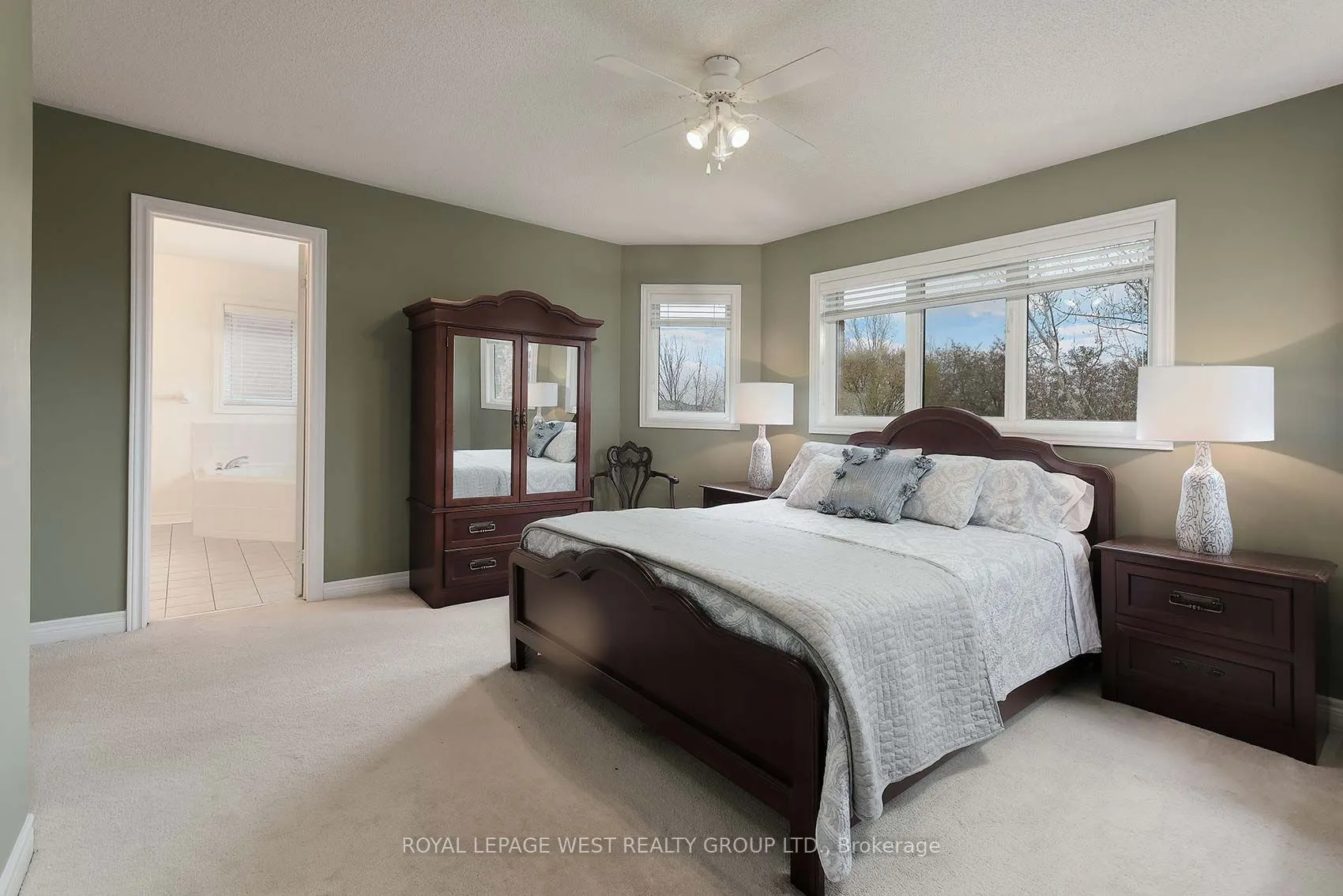 370 Royalpark Way