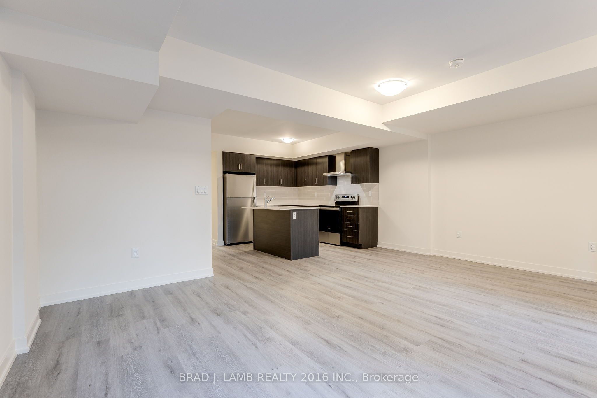 58 Elizabeth Street S #2106