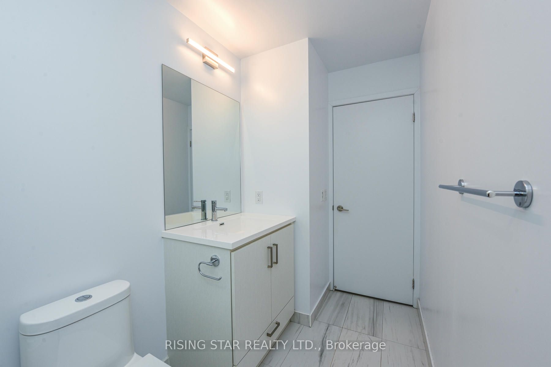 60 honeycrisp Crescent, #617