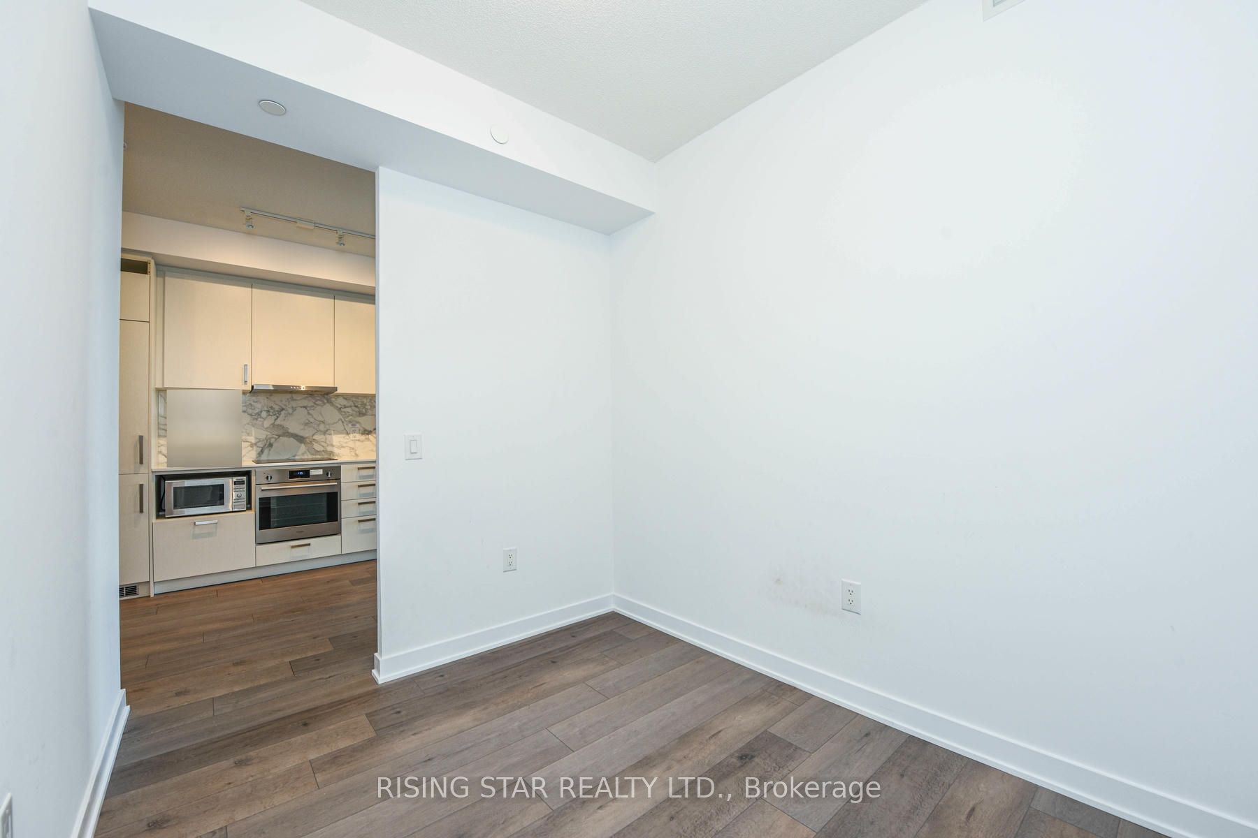 60 honeycrisp Crescent, #617