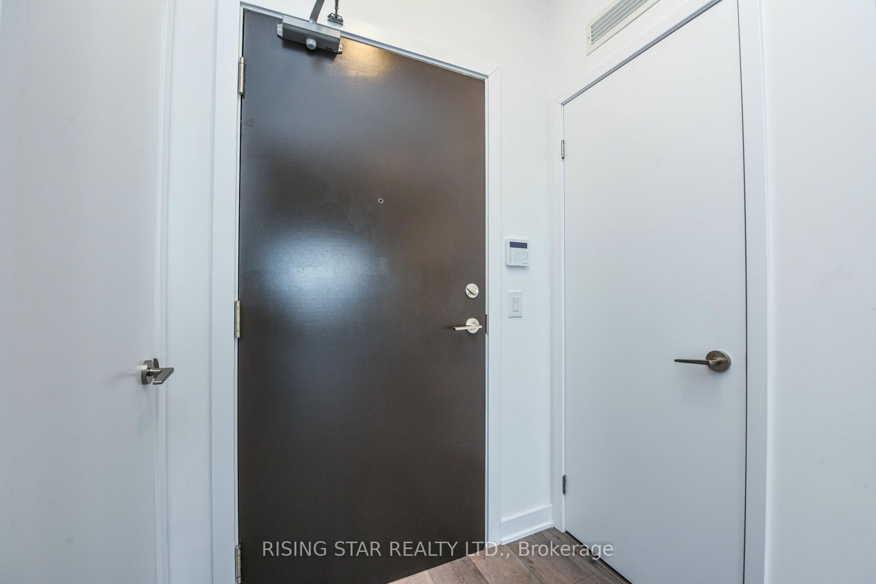 60 honeycrisp Crescent, #617