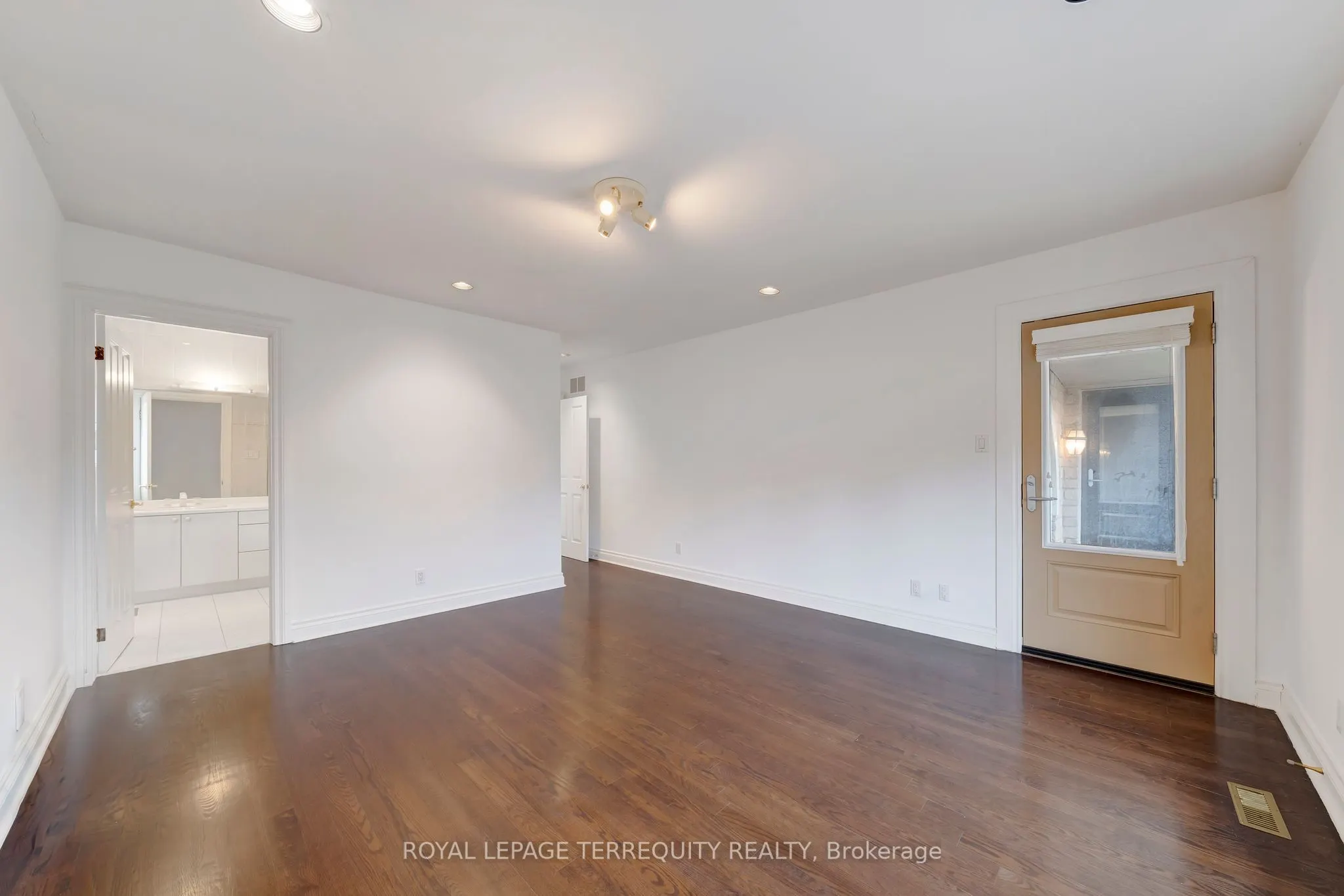 166 Arnold Avenue