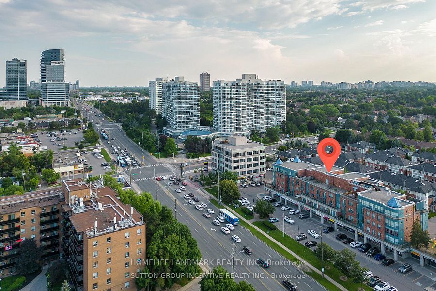 7378 Yonge Street E, #303