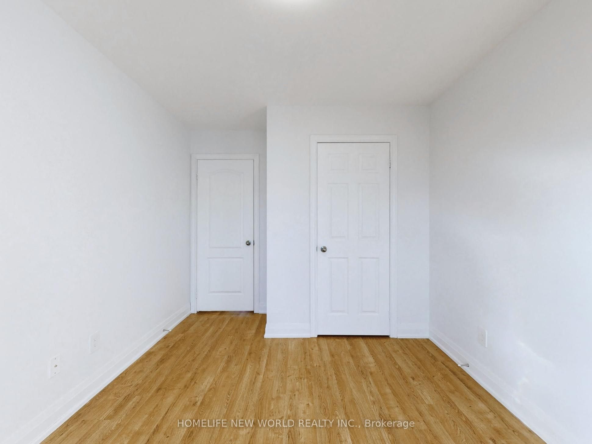 32 Arco Circle
