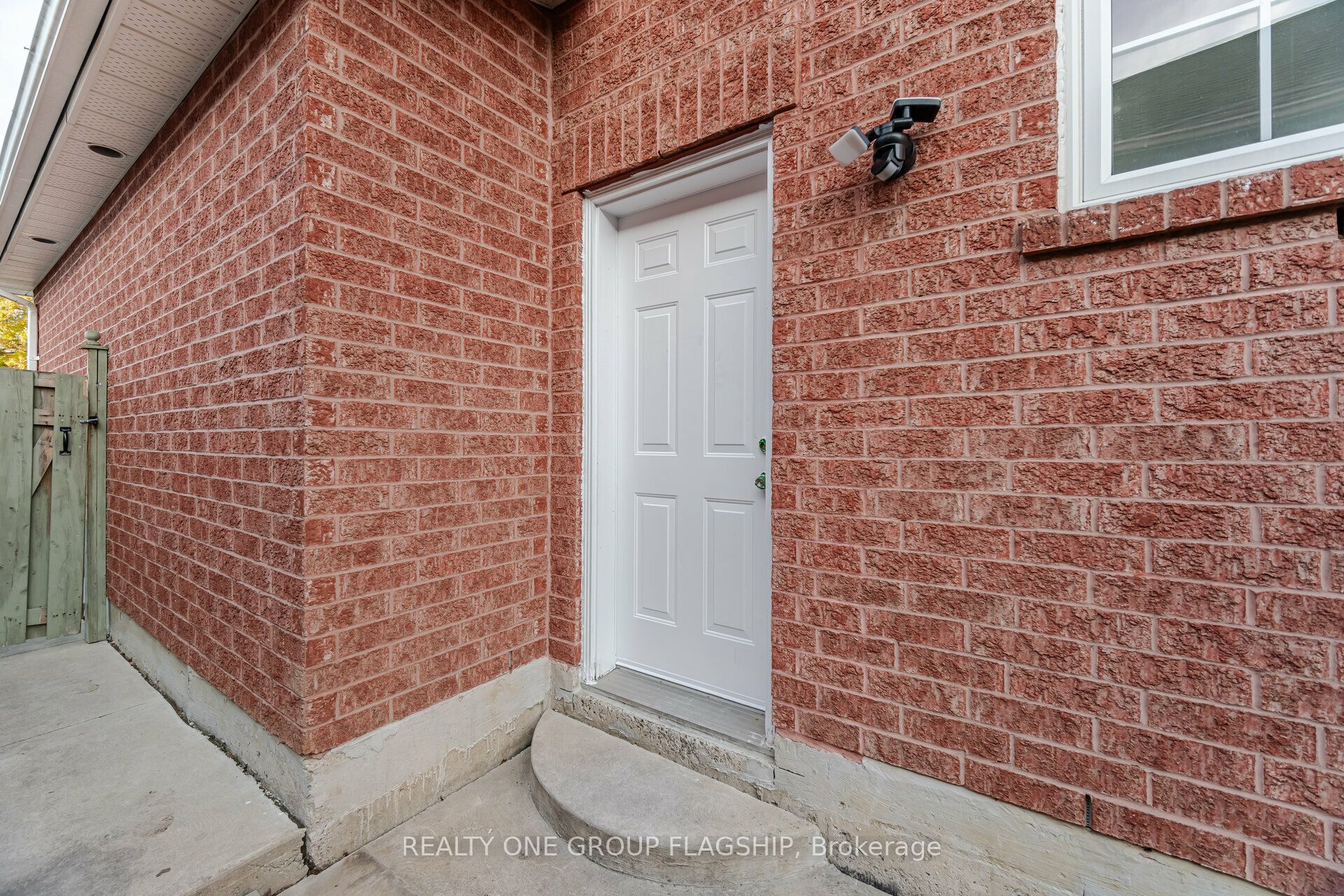 95 Hudson Drive