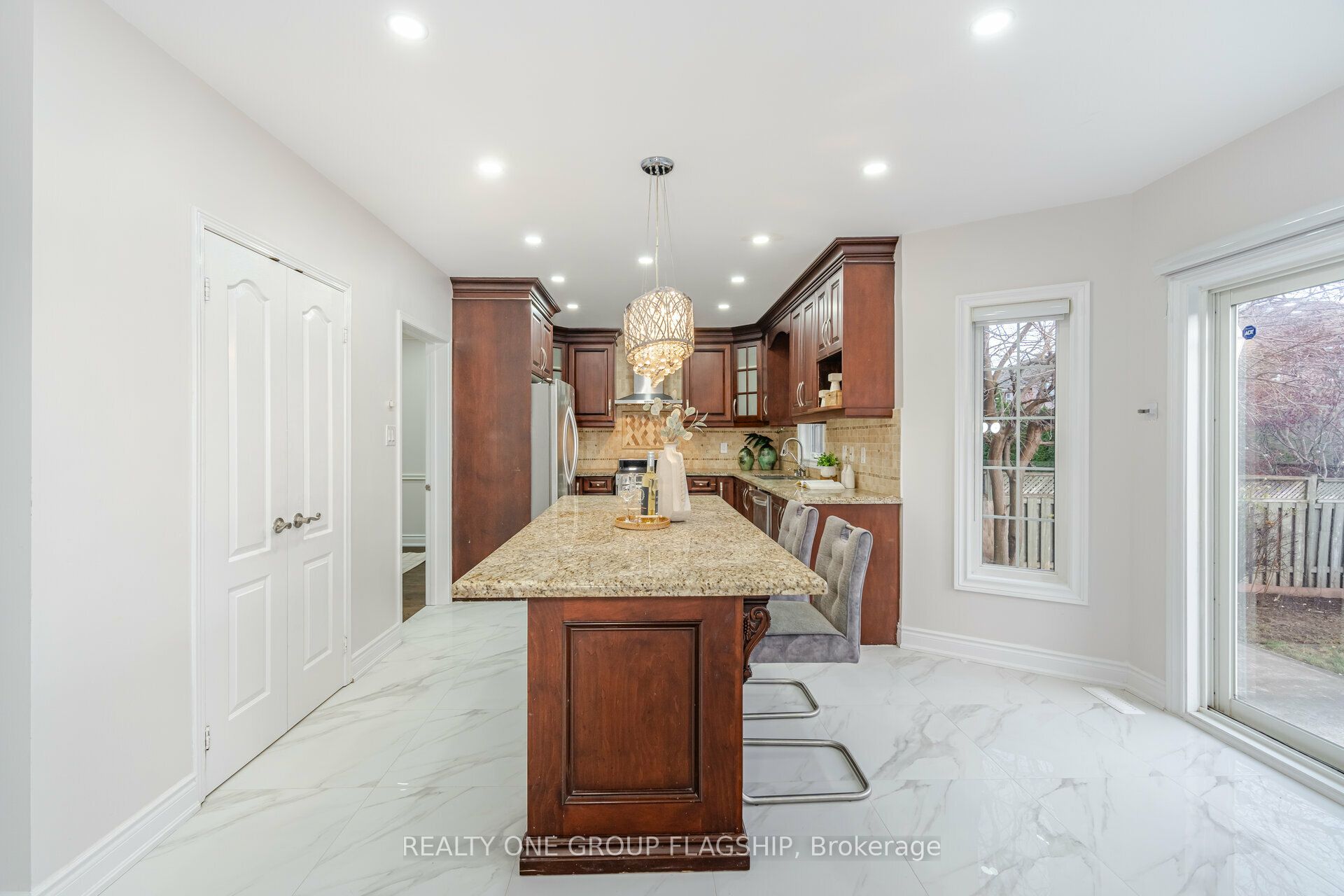 95 Hudson Drive