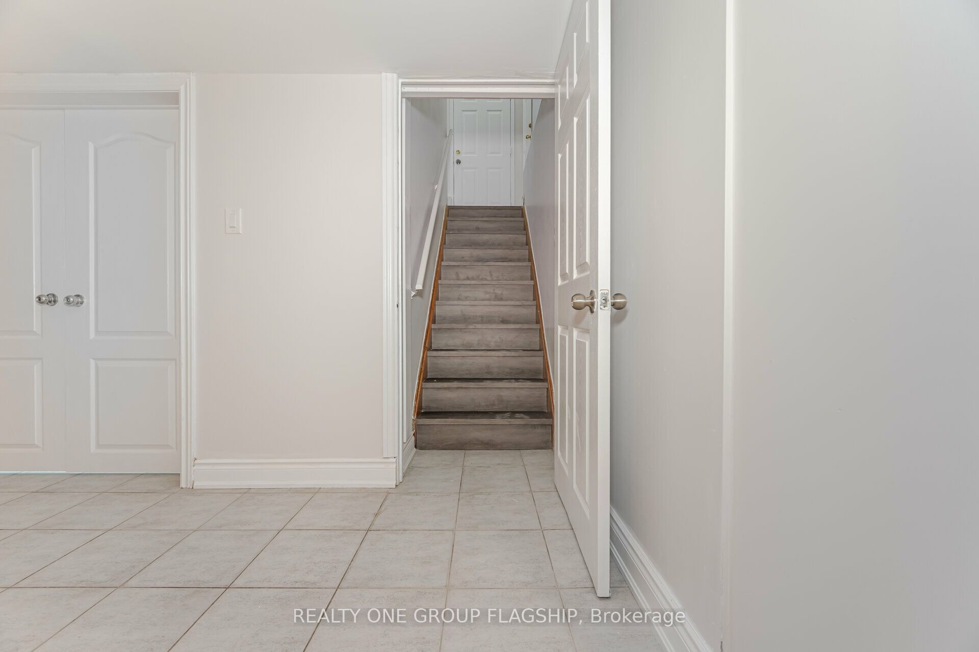 95 Hudson Drive