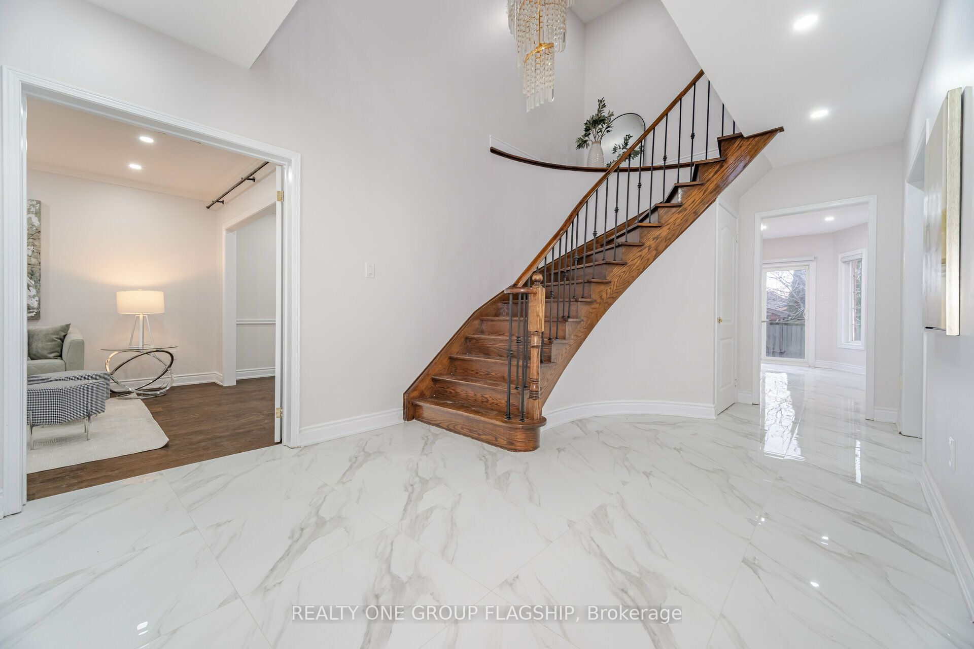 95 Hudson Drive