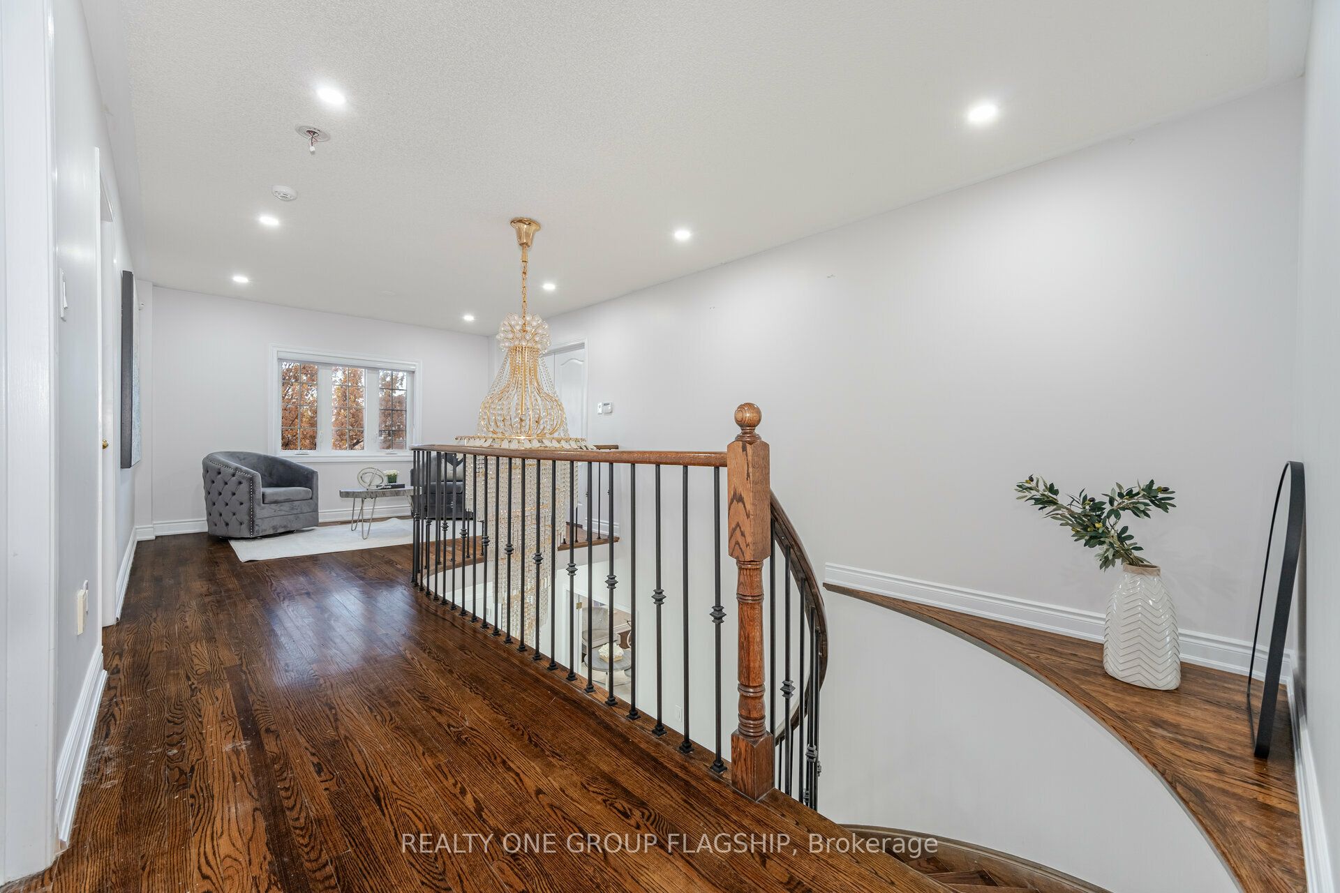 95 Hudson Drive
