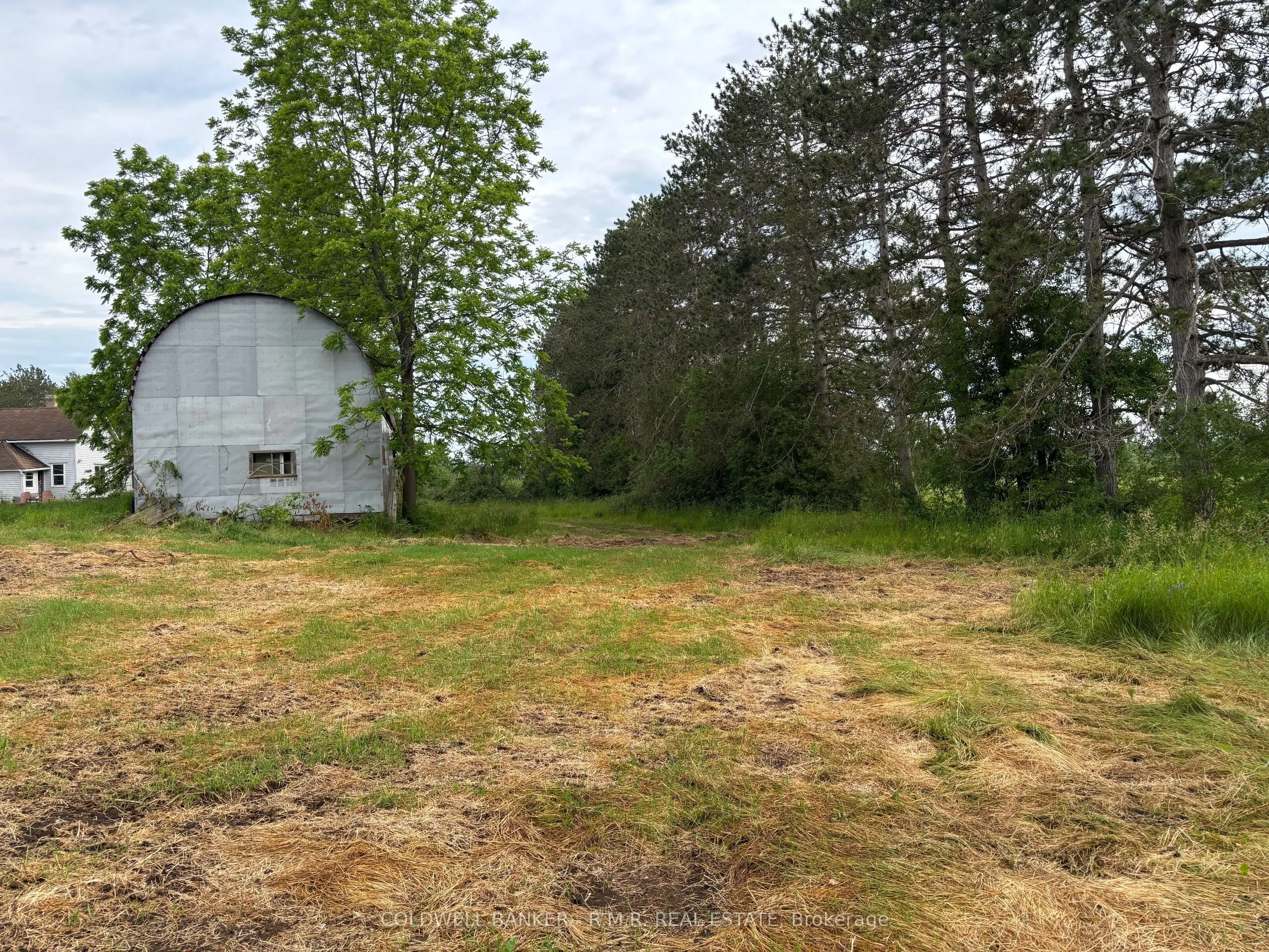 B1995 Concession 7 Road E