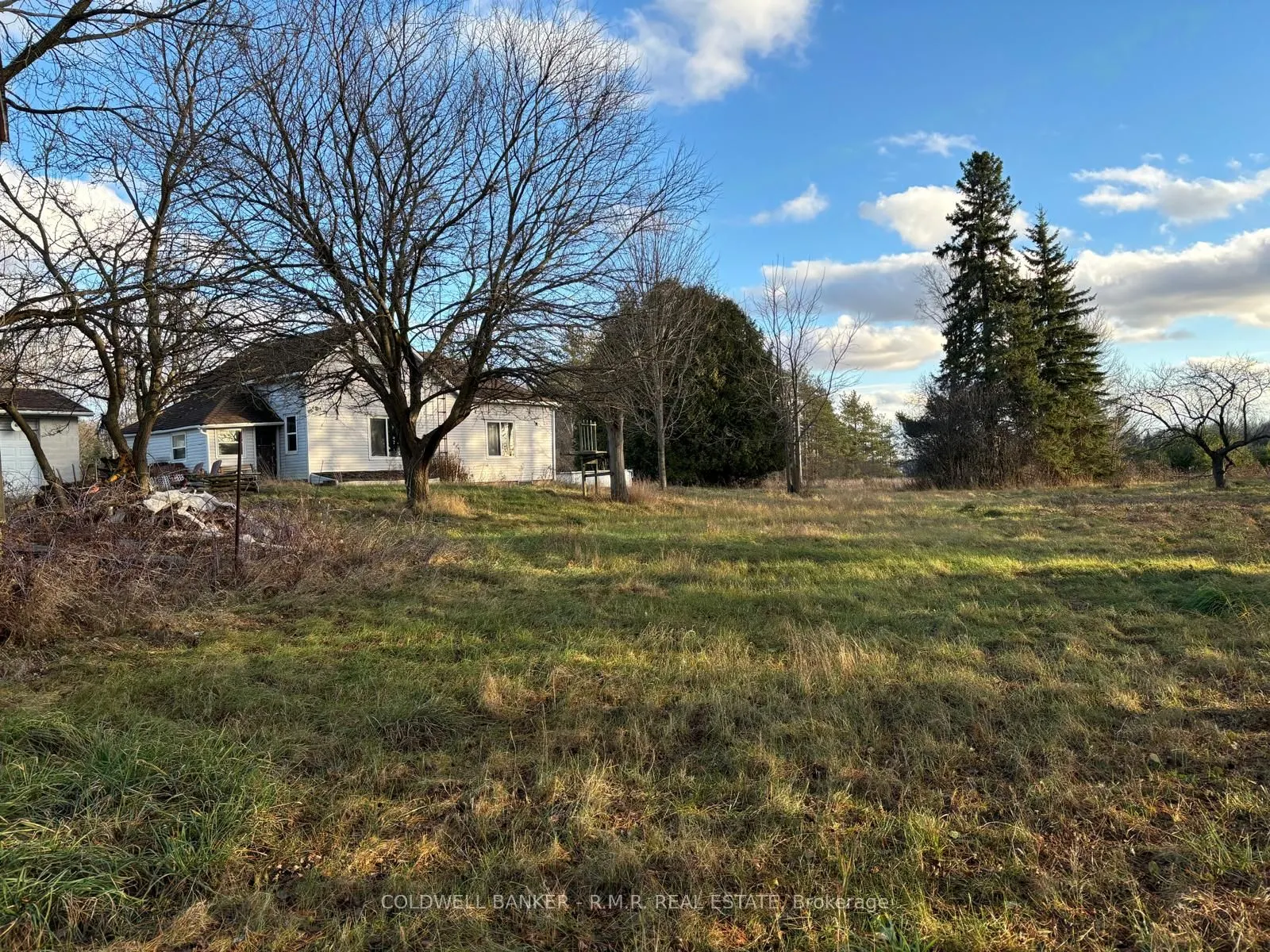 B1995 Concession 7 Road E