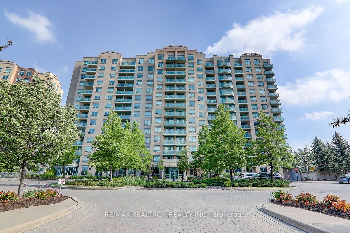 39 Oneida Crescent #306