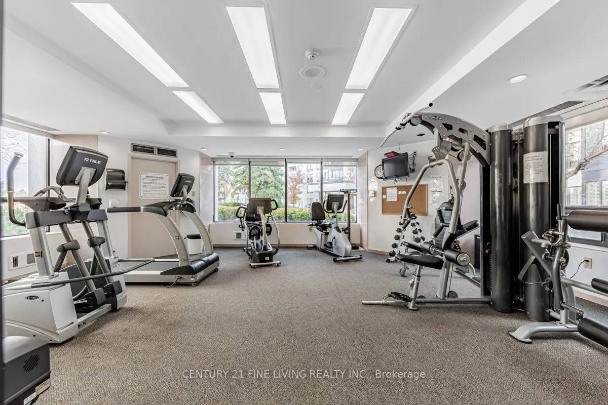 343 Clark Avenue W, #704