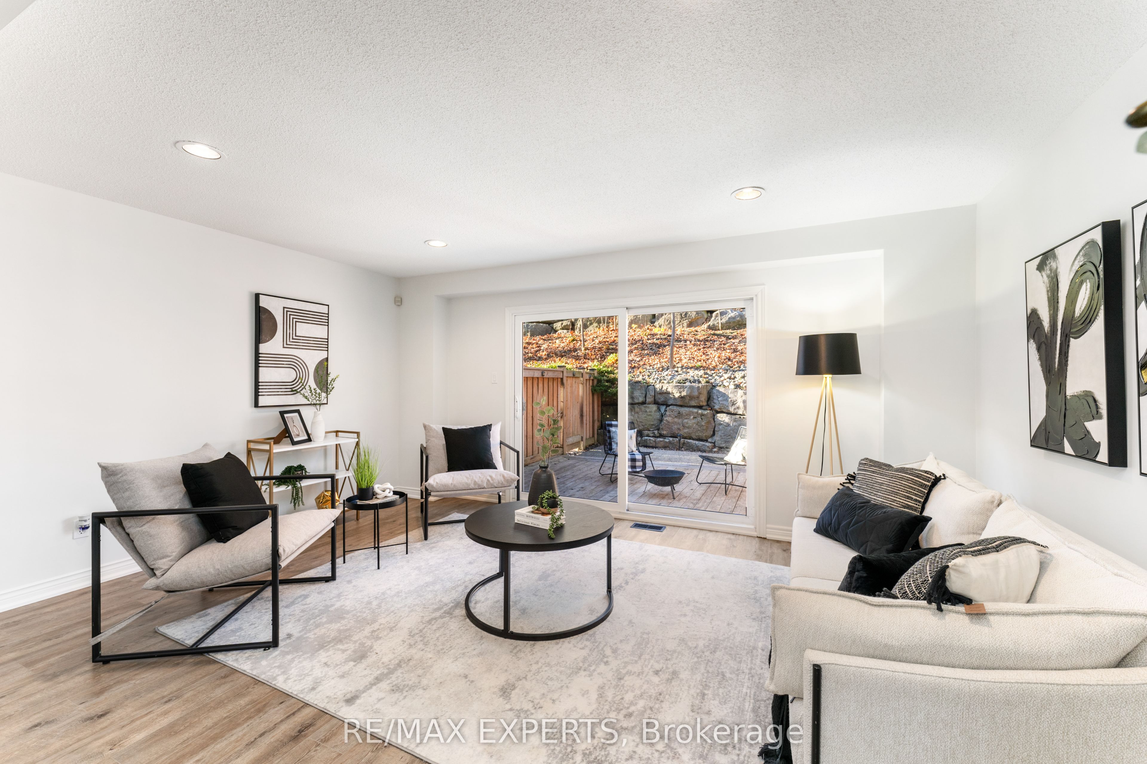 20 William Farr Lane, #10