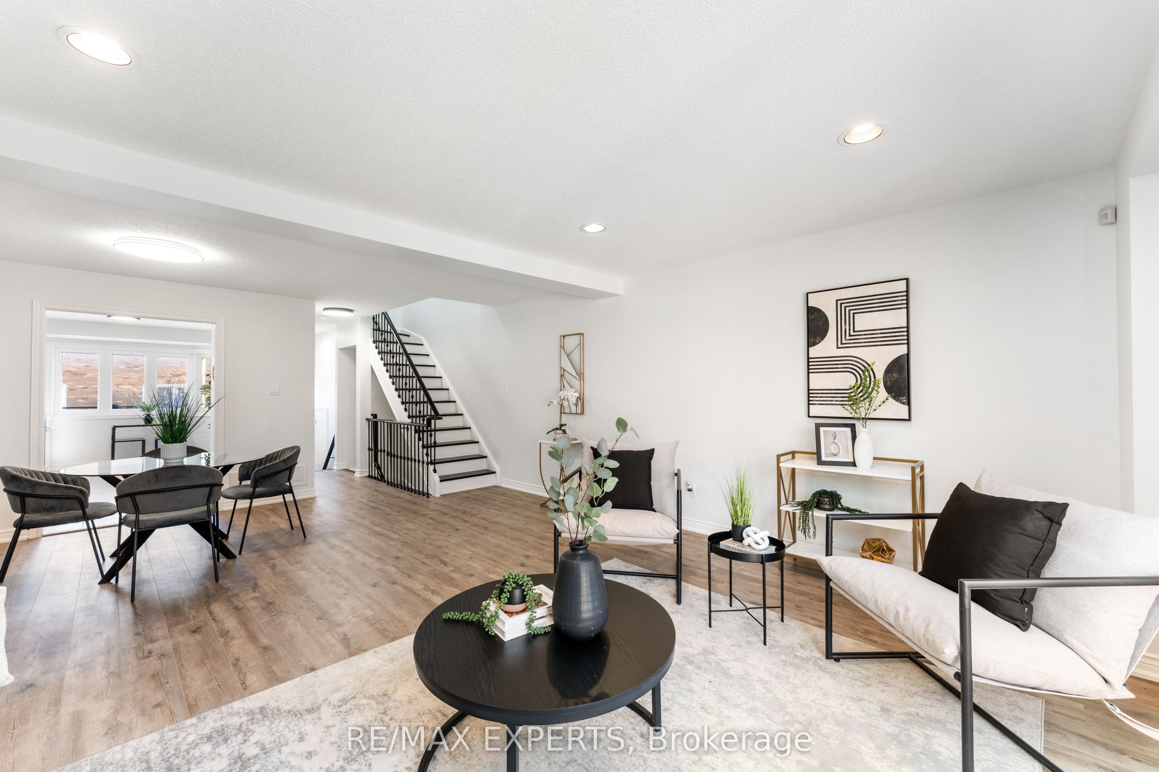 20 William Farr Lane, #10