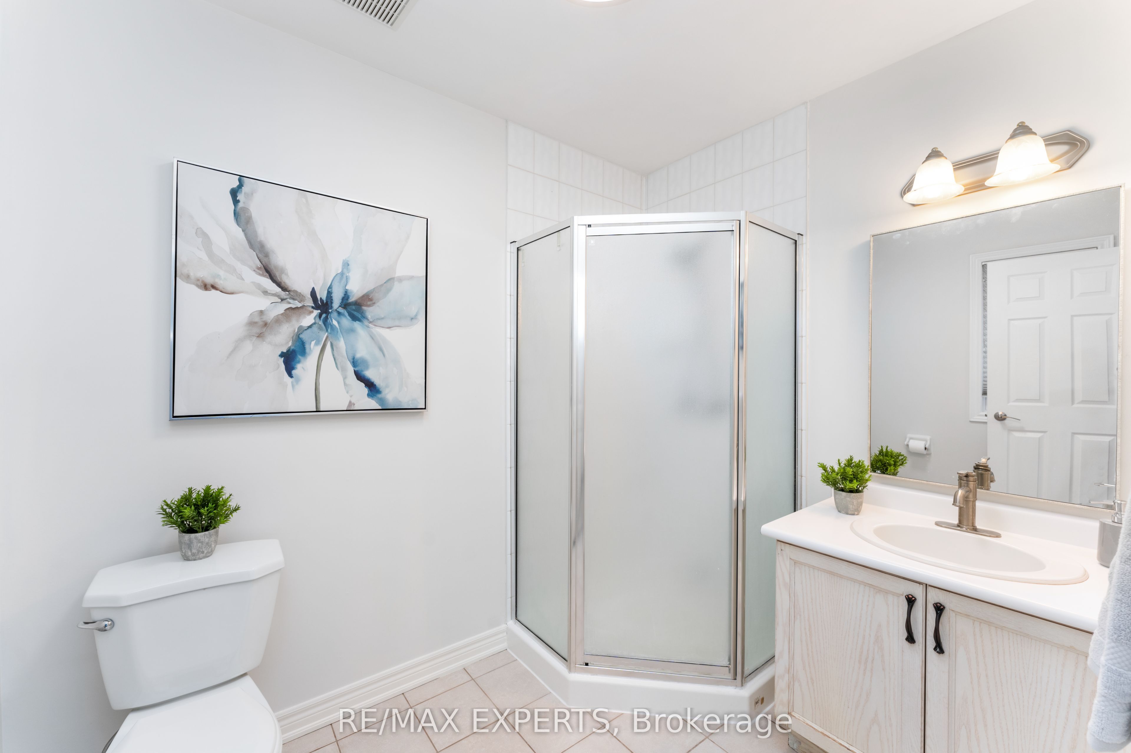 20 William Farr Lane, #10