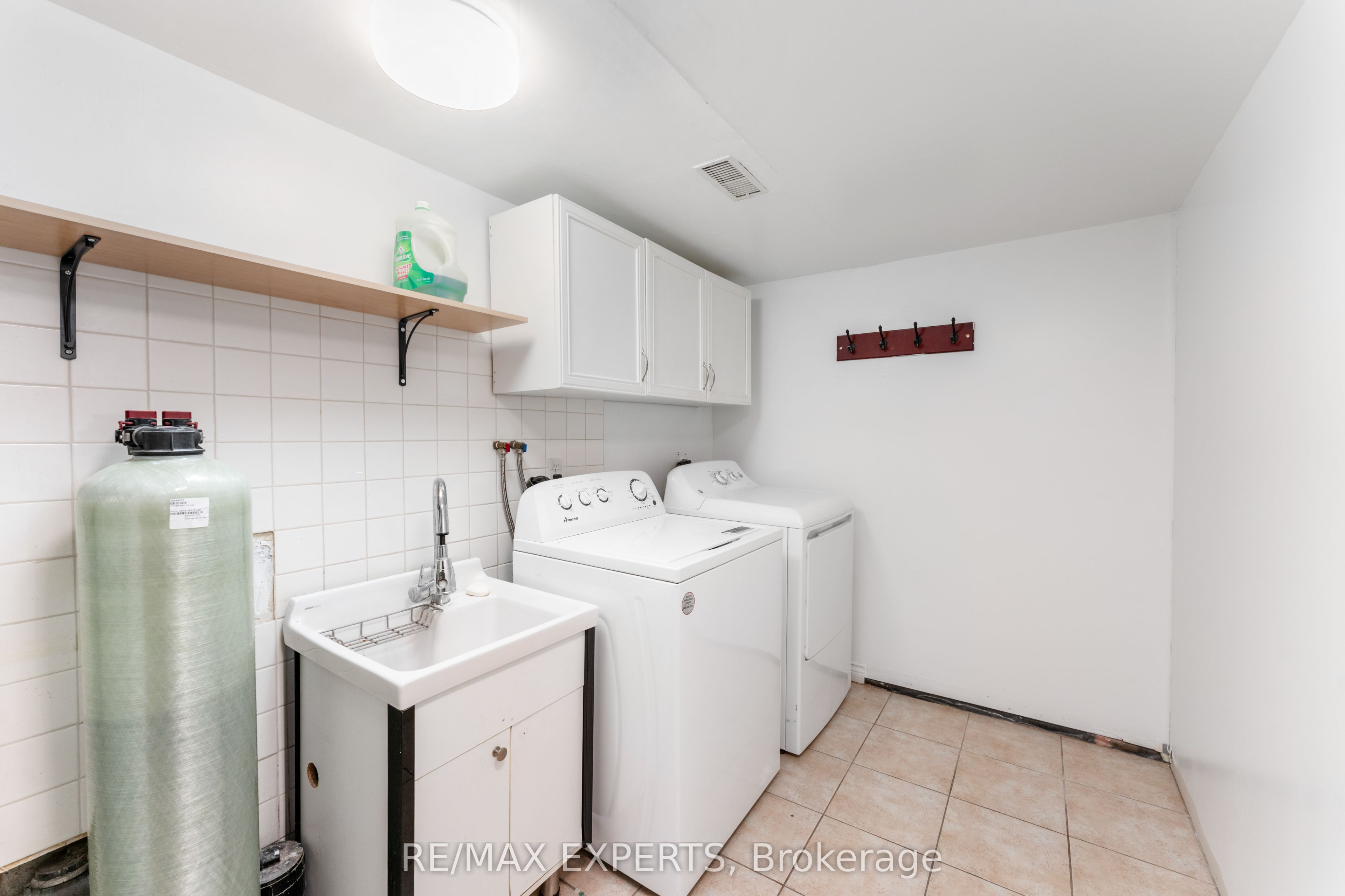 20 William Farr Lane, #10