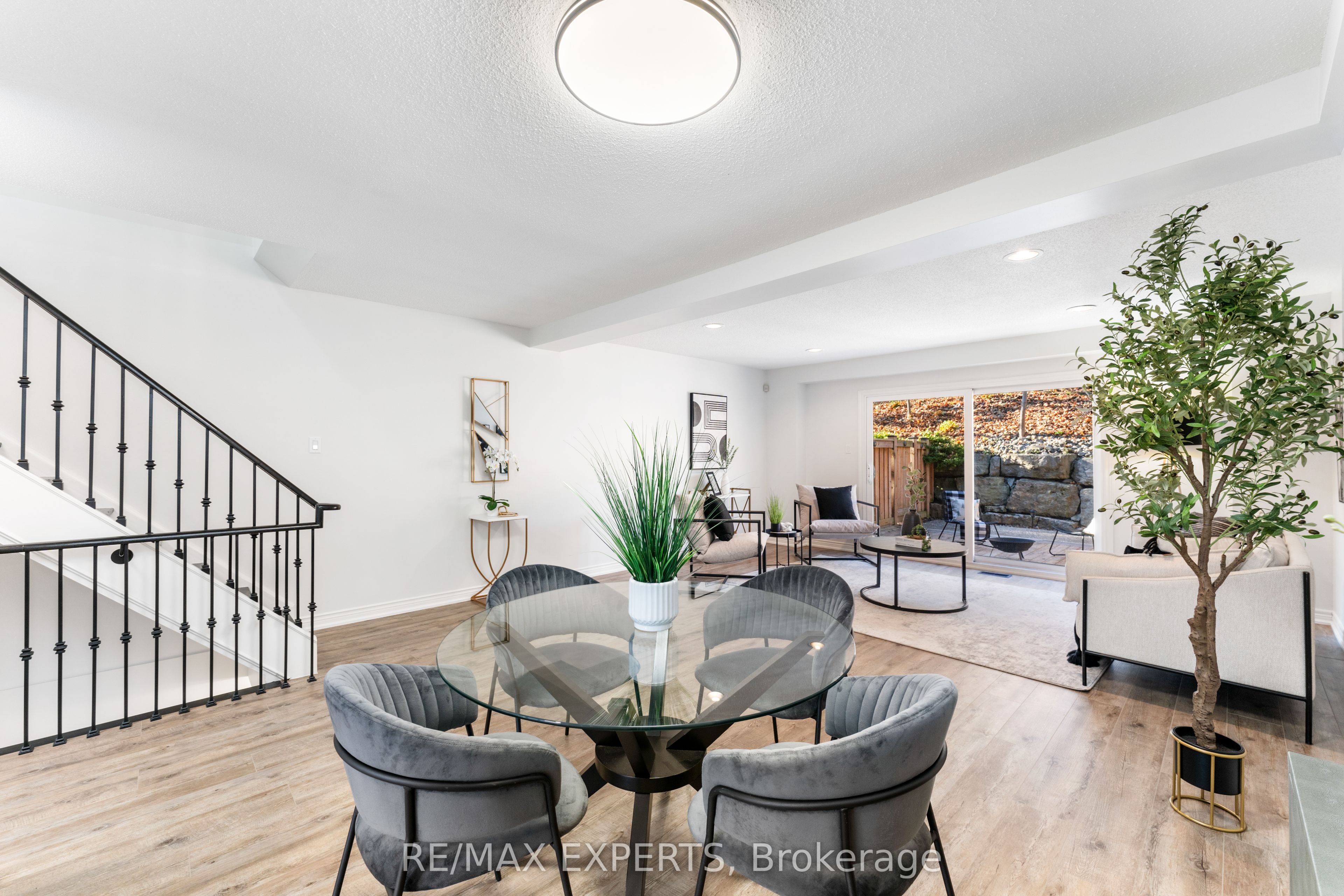 20 William Farr Lane, #10