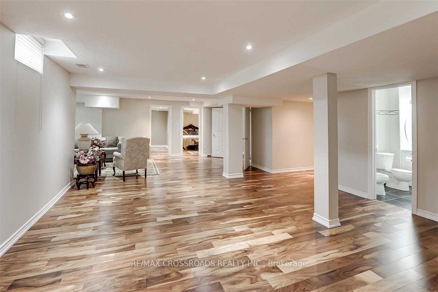 2 Mumberson Court