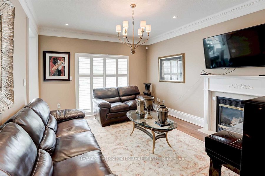 2 Mumberson Court