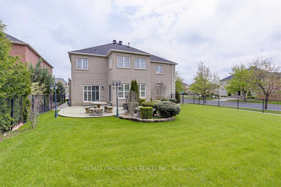 2 Mumberson Court