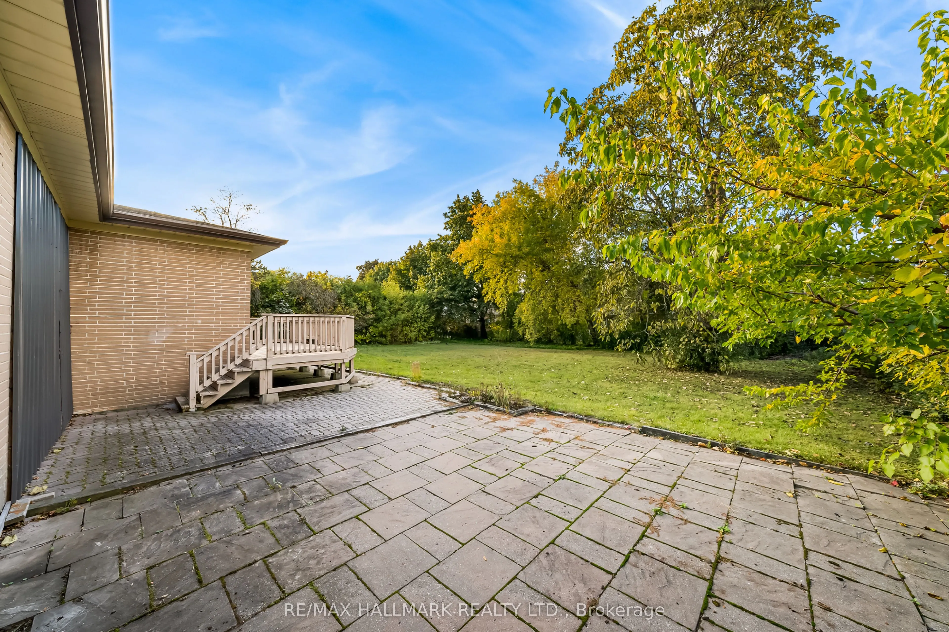 28 kirk Drive, #Main Floor