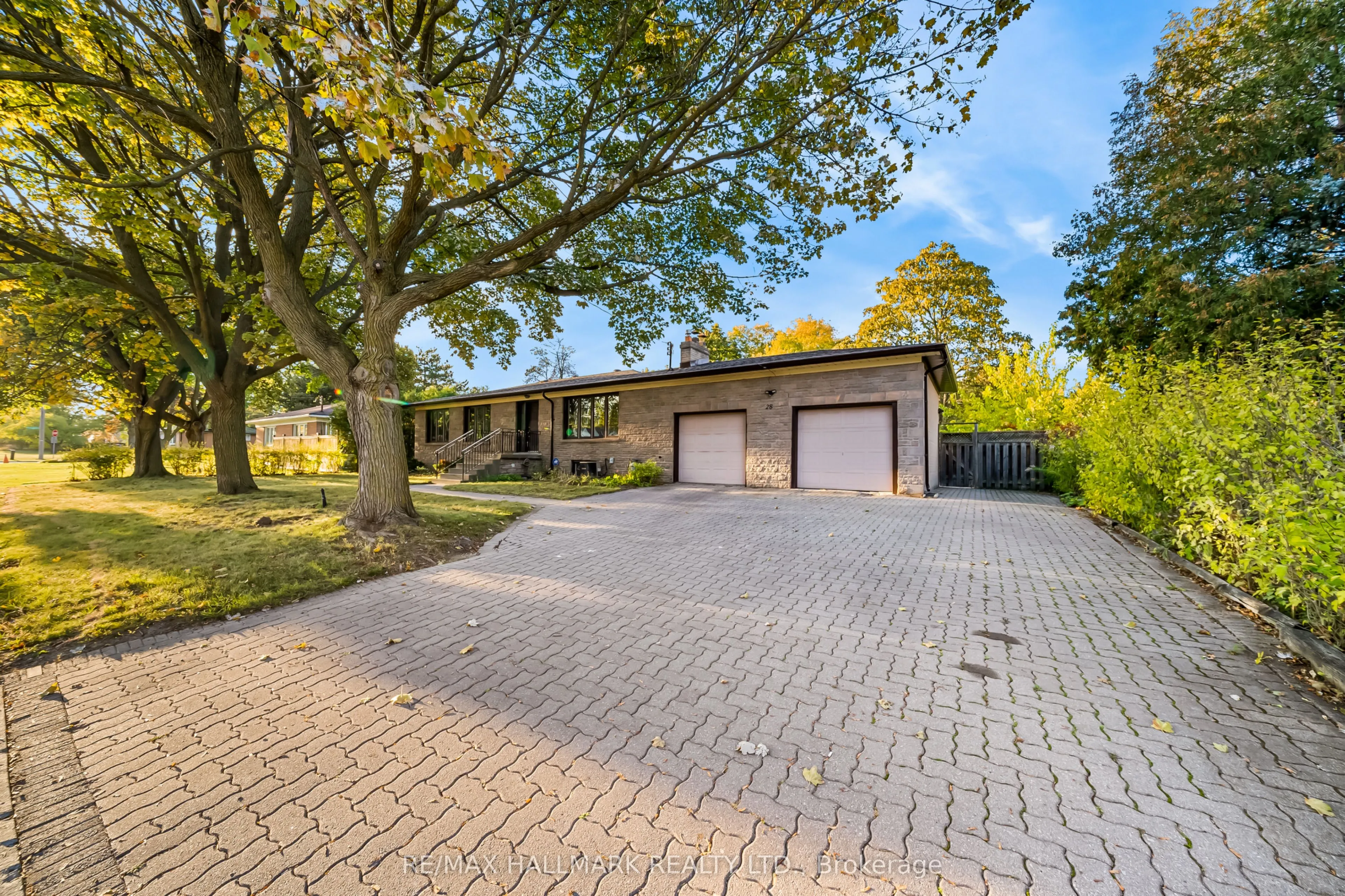 28 kirk Drive, #Main Floor