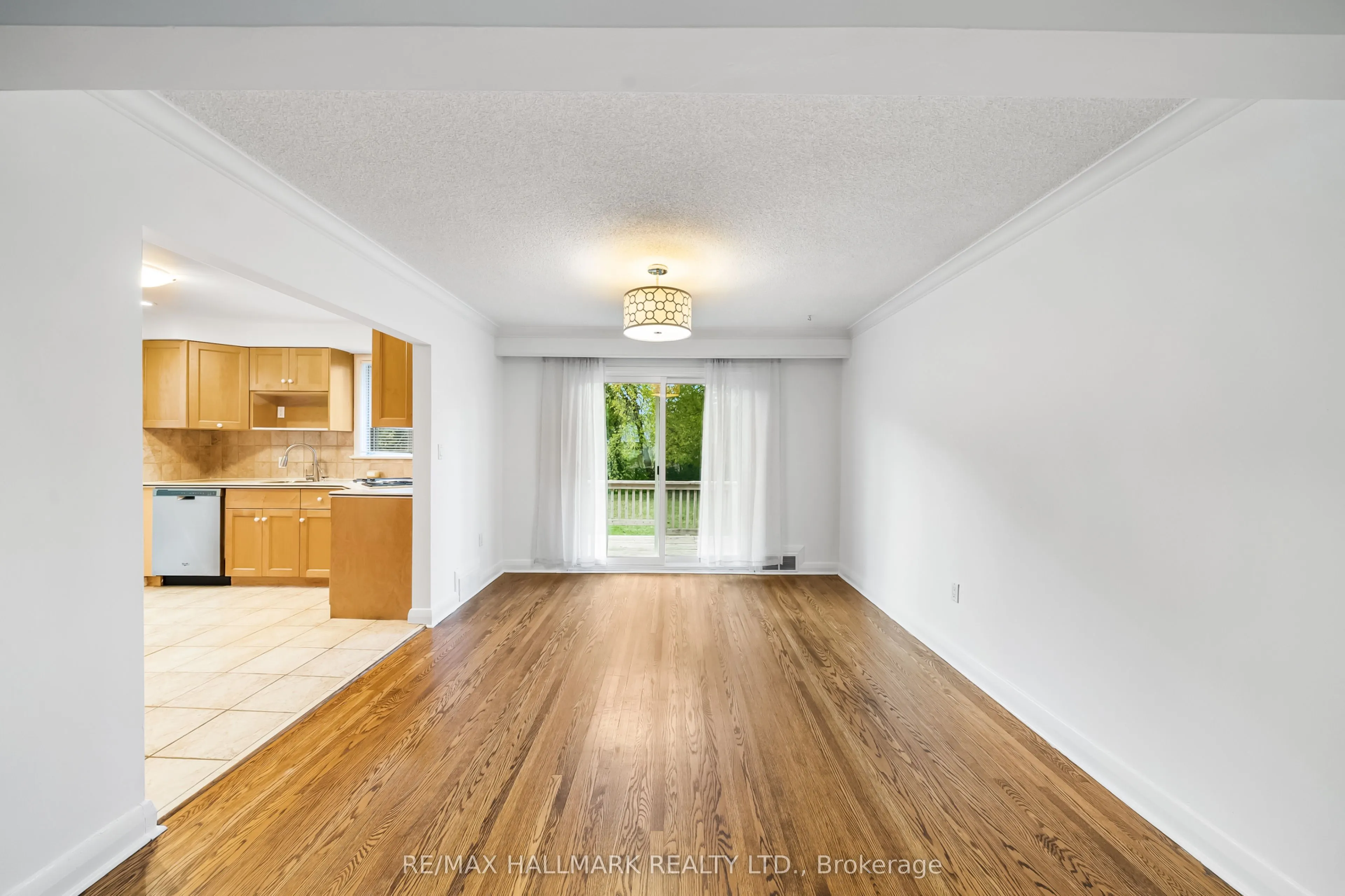 28 kirk Drive, #Main Floor