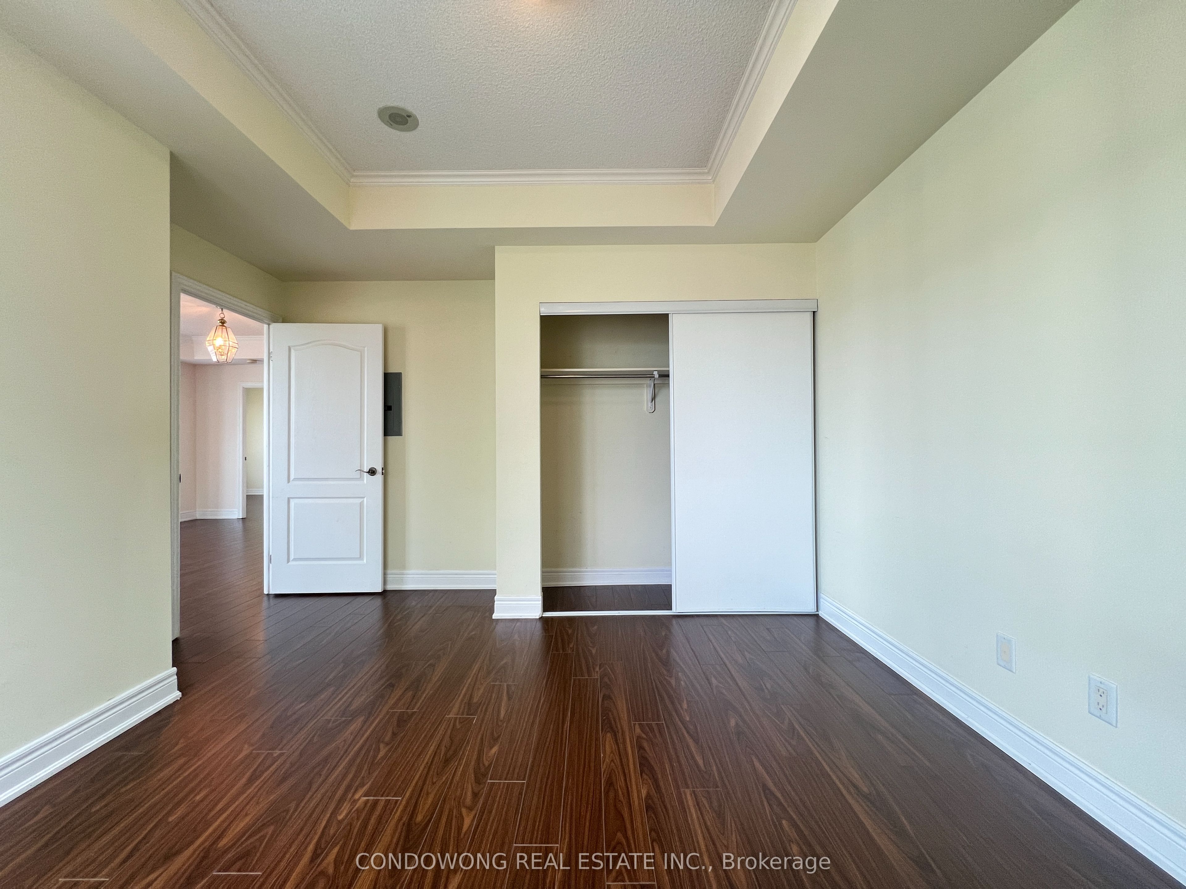 62 Suncrest Boulevard, #1007