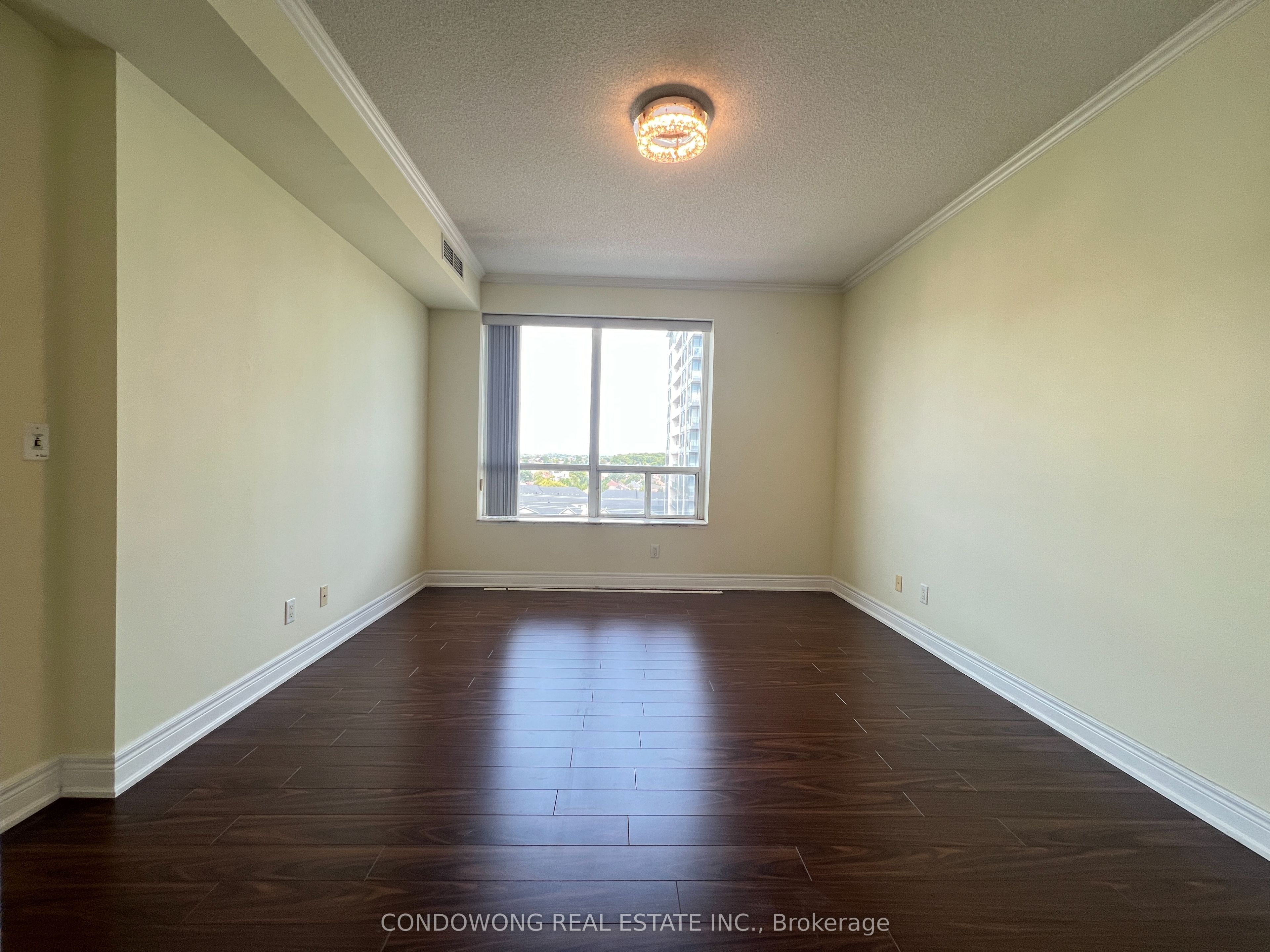 62 Suncrest Boulevard, #1007