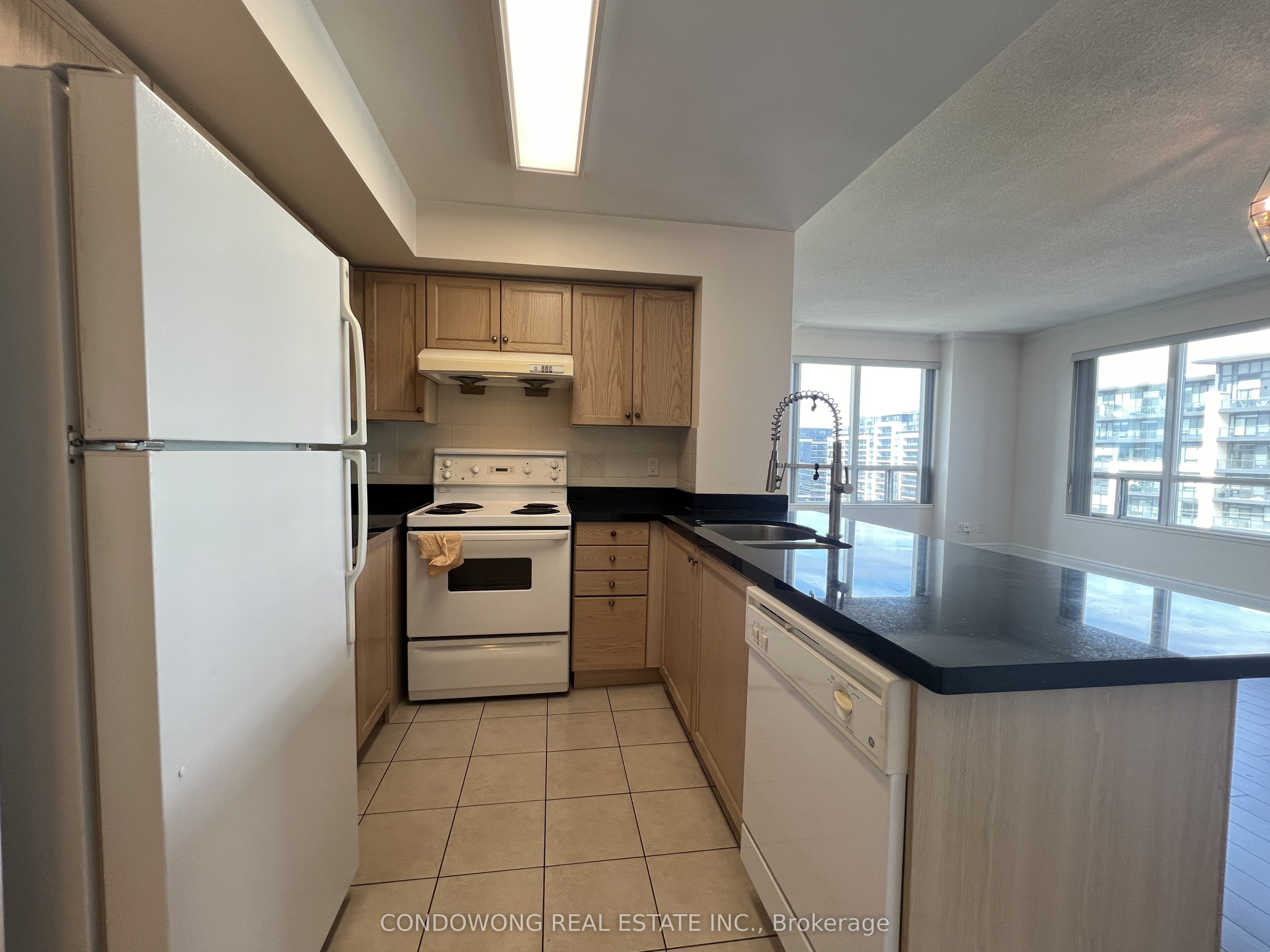 62 Suncrest Boulevard, #1007