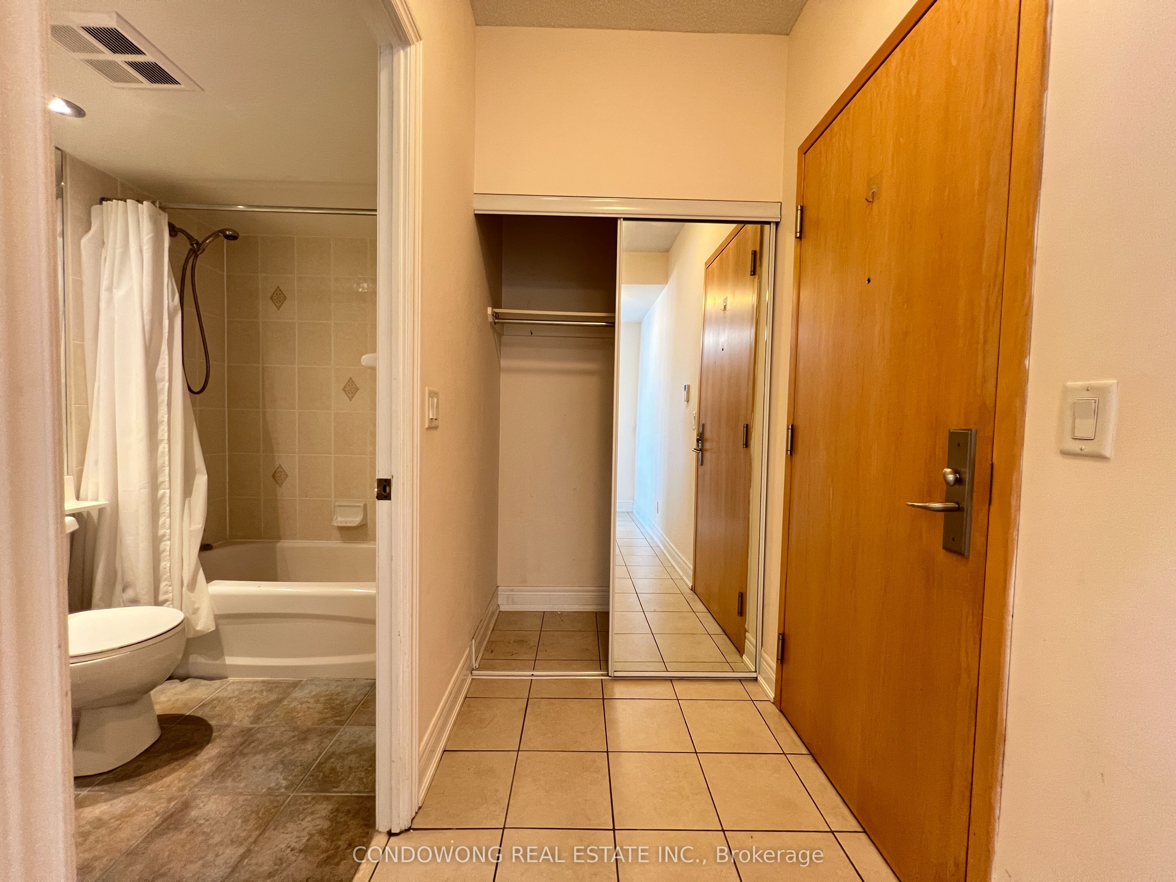 62 Suncrest Boulevard, #1007