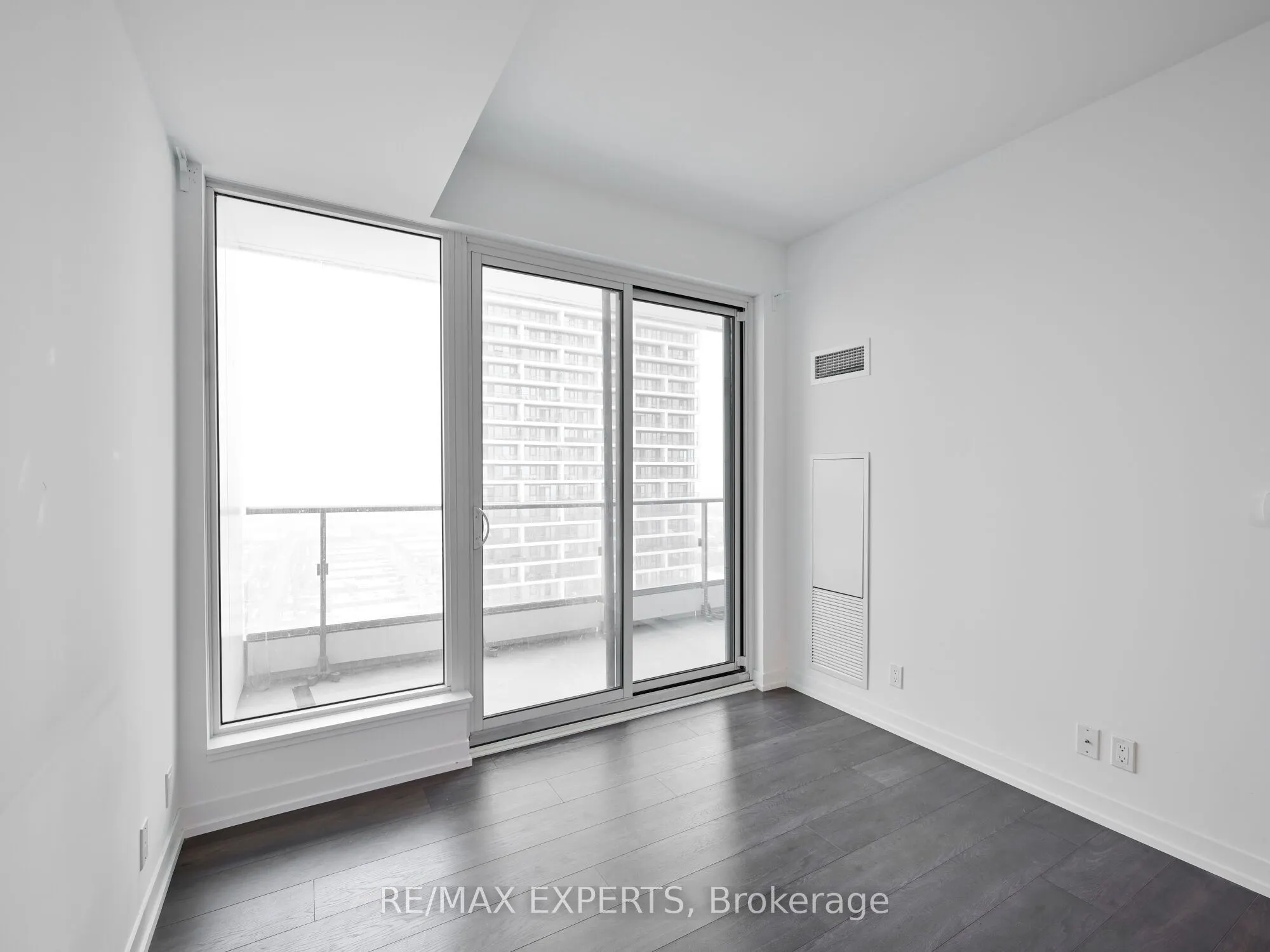 5 Buttermill Avenue, #3011