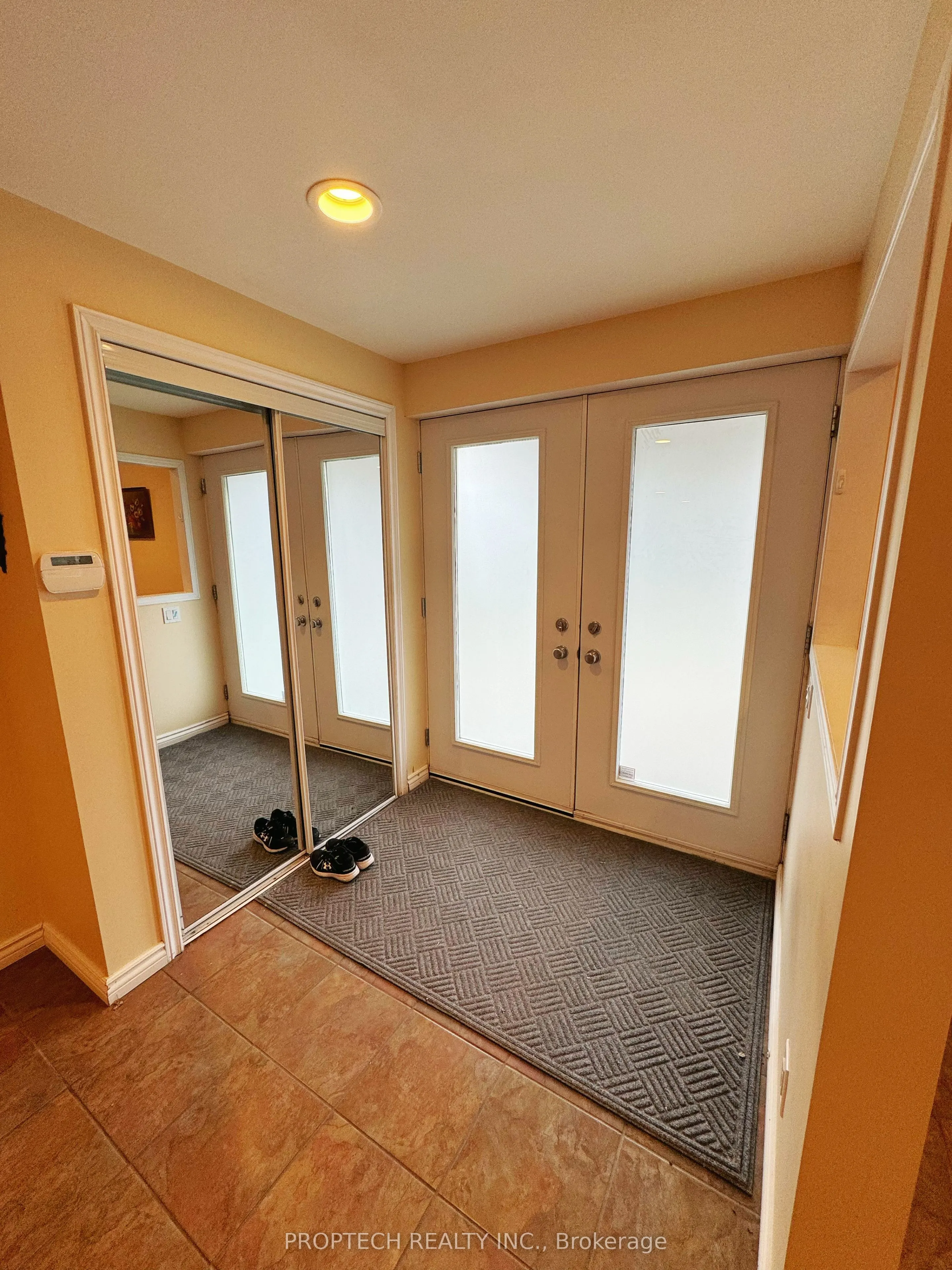 177 Vanda Drive