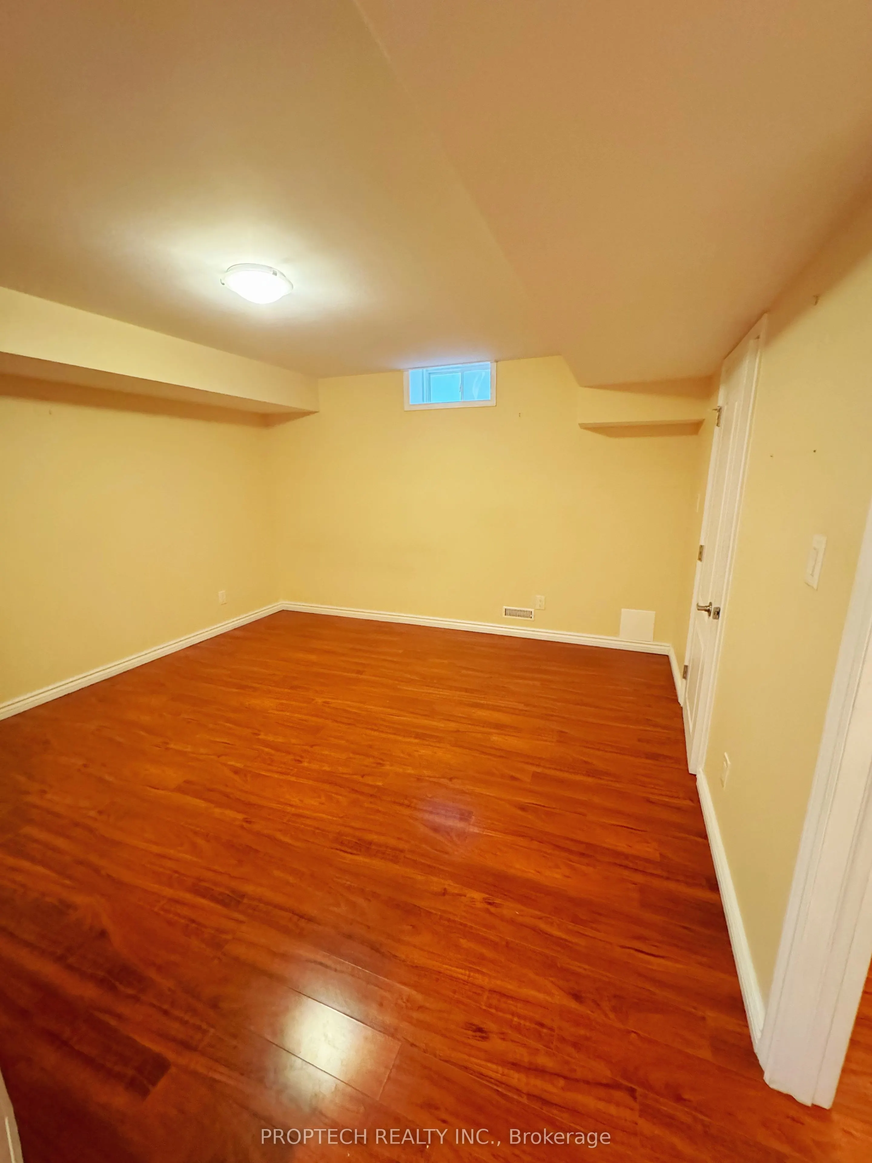 177 Vanda Drive