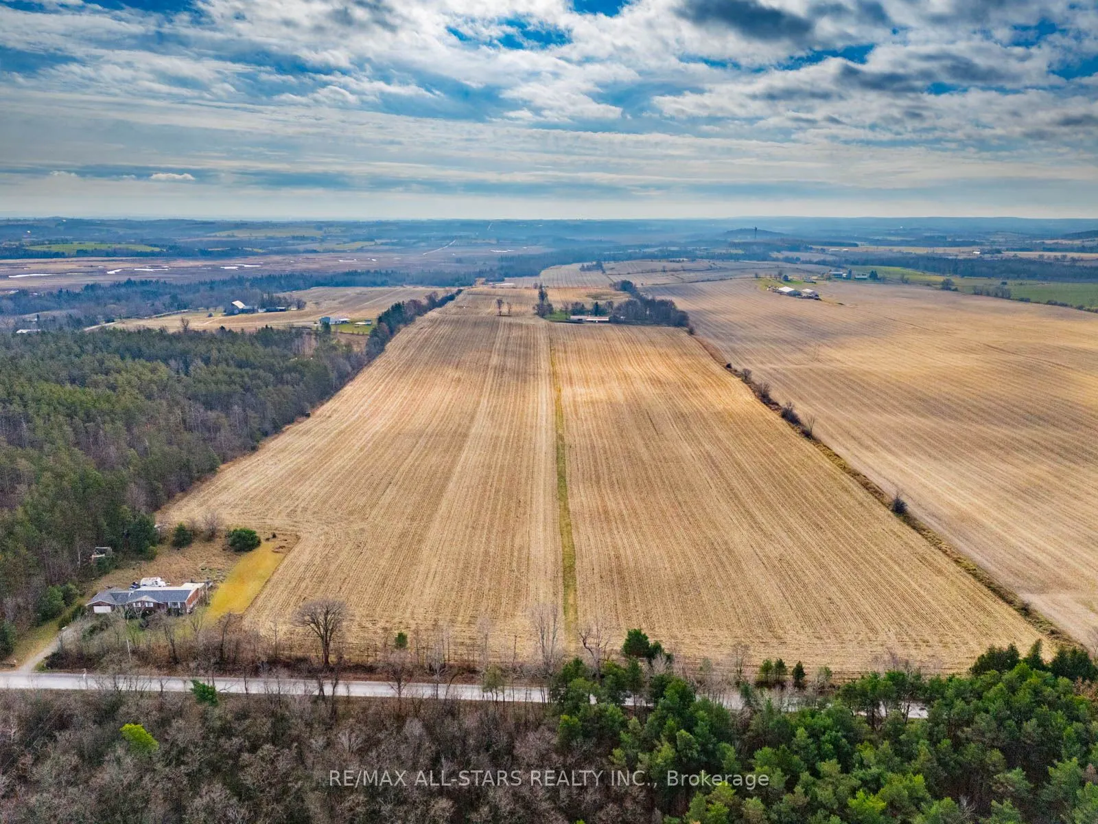 S525 Victoria Corners Road