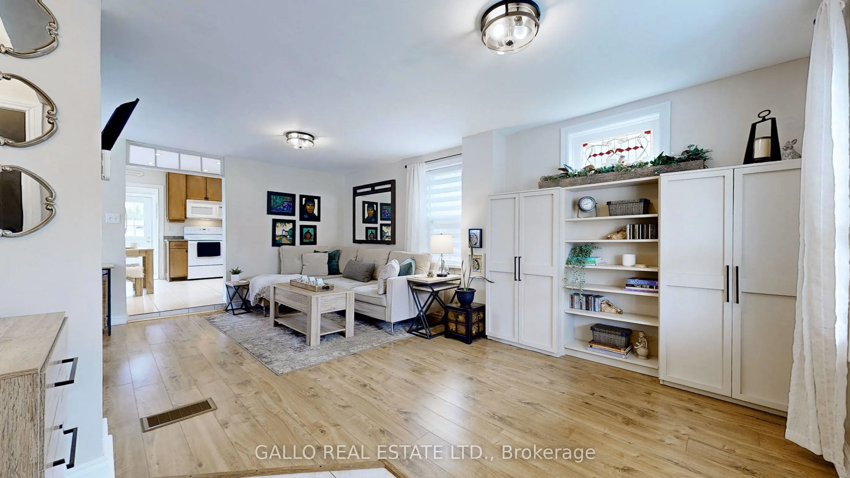 6727 Main Street