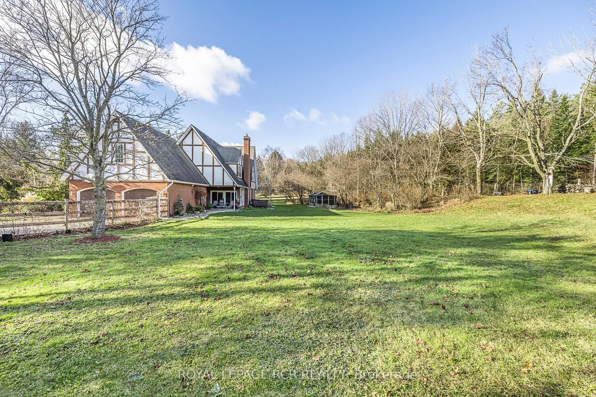 23 Forfardale Road