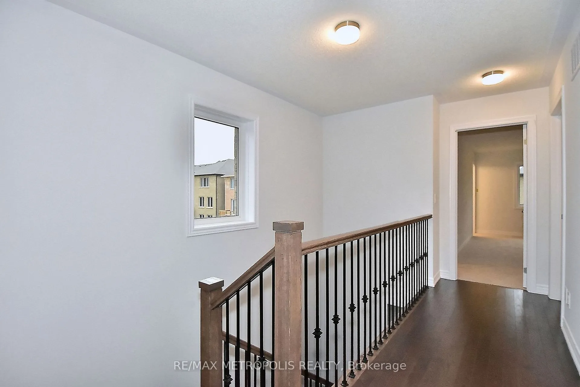 61 Seedling Crescent